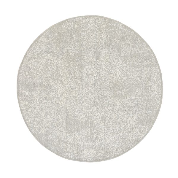 6'x6' Fine Jacquard with Erased Design Wool and Plant Based Silk Hand Loomed Light Gray Oriental Round Rug HR63270