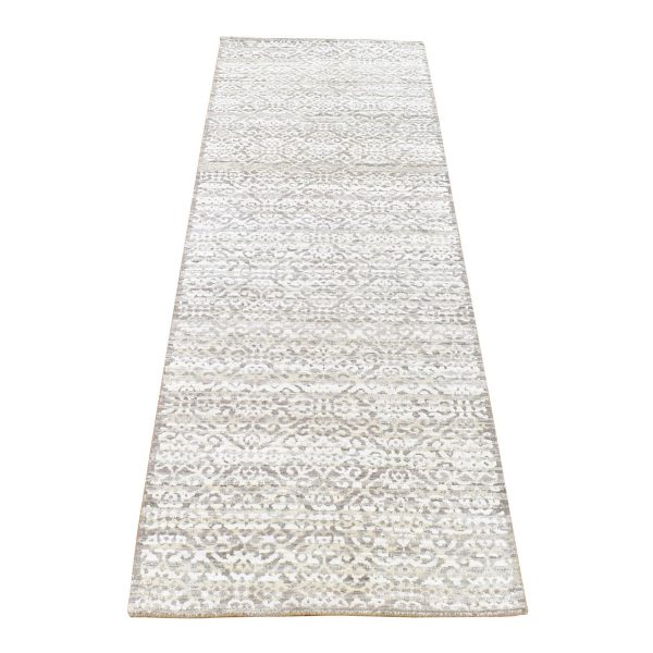 2'8"x8'2" Ivory, Modern Damask Arabesque Design, Hand Knotted Wool and Silk, Runner Oriental Rug HR80184