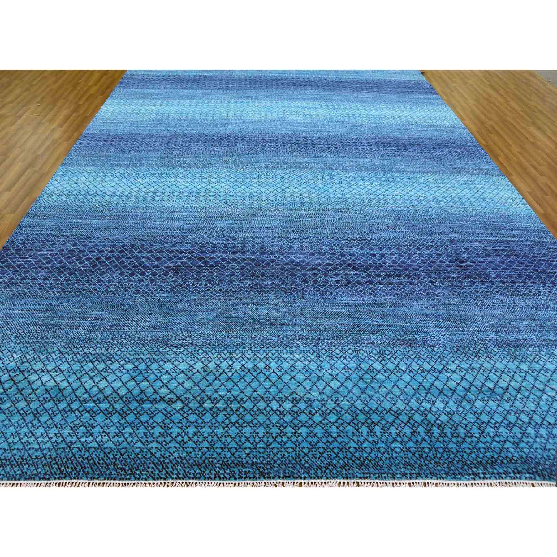 10'x14'1" Denim Blue, Modern Chiaroscuro Collection, Hand Knotted, Thick and Plush, Pure Wool Oriental Rug HR79038 - Image 2