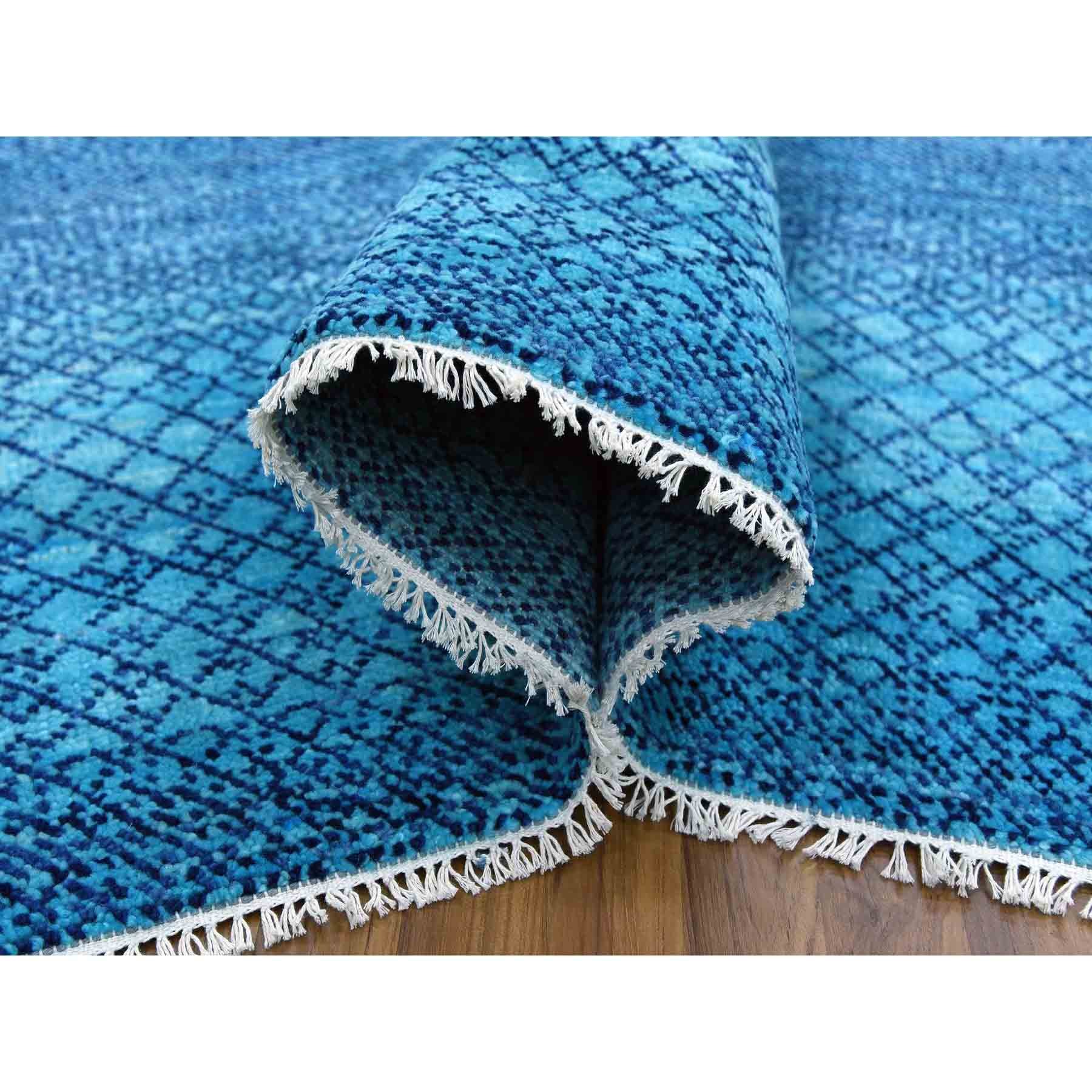 10'x14'1" Denim Blue, Modern Chiaroscuro Collection, Hand Knotted, Thick and Plush, Pure Wool Oriental Rug HR79038 - Image 5