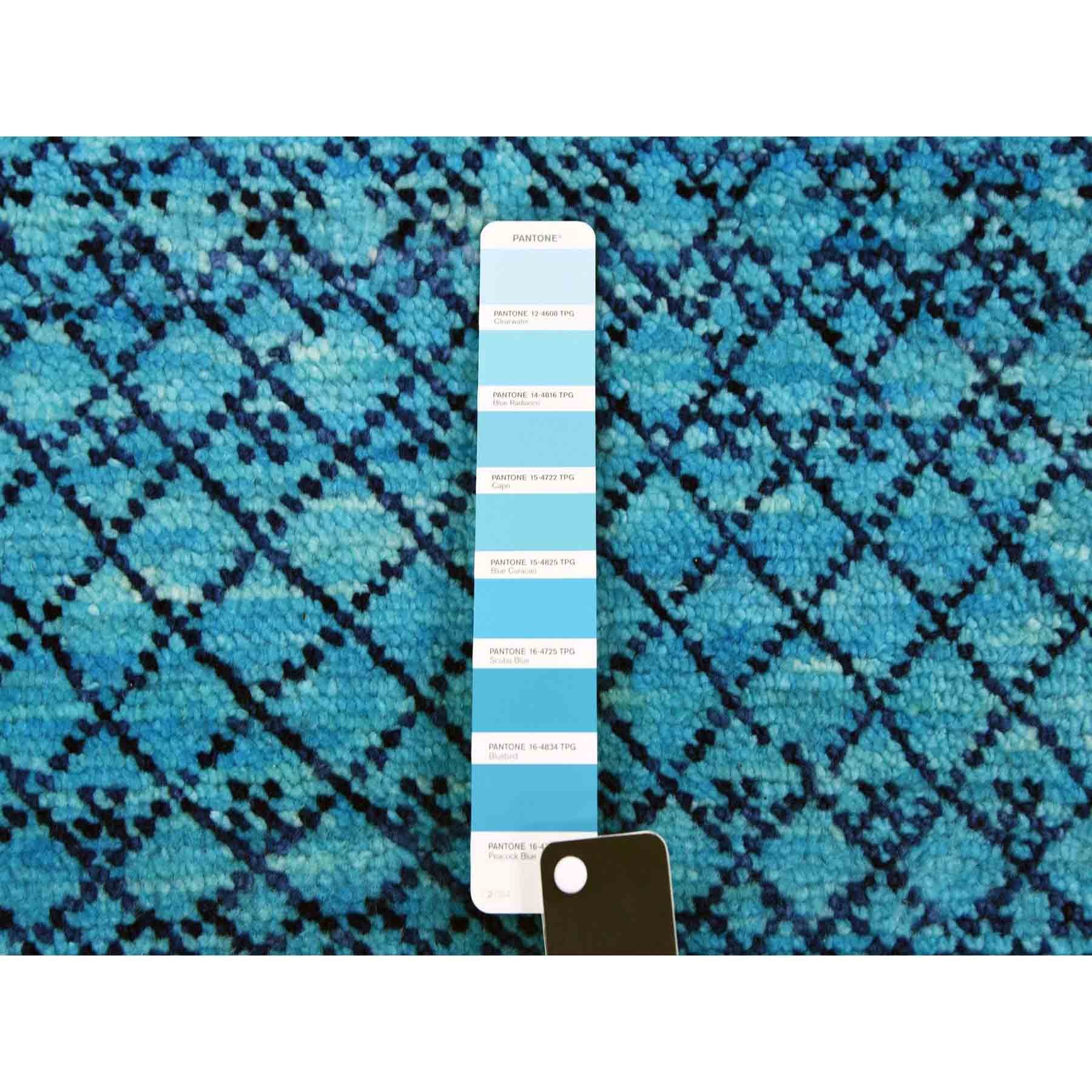 10'x14'1" Denim Blue, Modern Chiaroscuro Collection, Hand Knotted, Thick and Plush, Pure Wool Oriental Rug HR79038 - Image 7