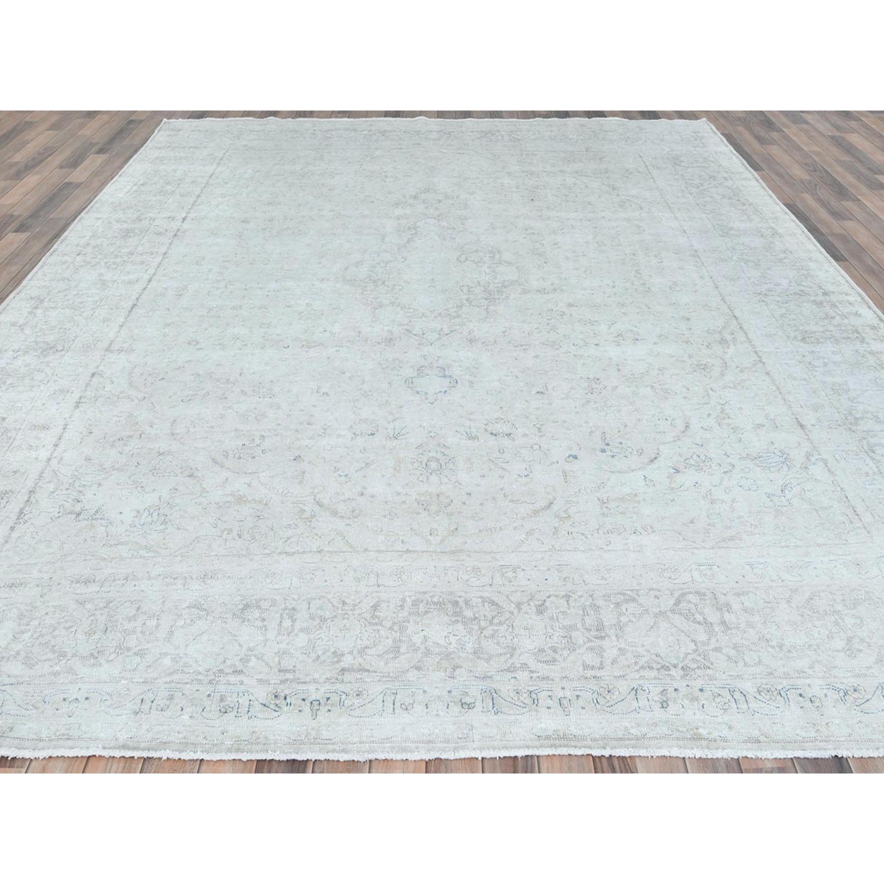 9'7"x12'6" Ivory Vintage Persian Kerman Hand Knotted Cropped Thin, Worn Wool Distressed Look Shabby Chic Oriental Rug HR81624 - Image 3