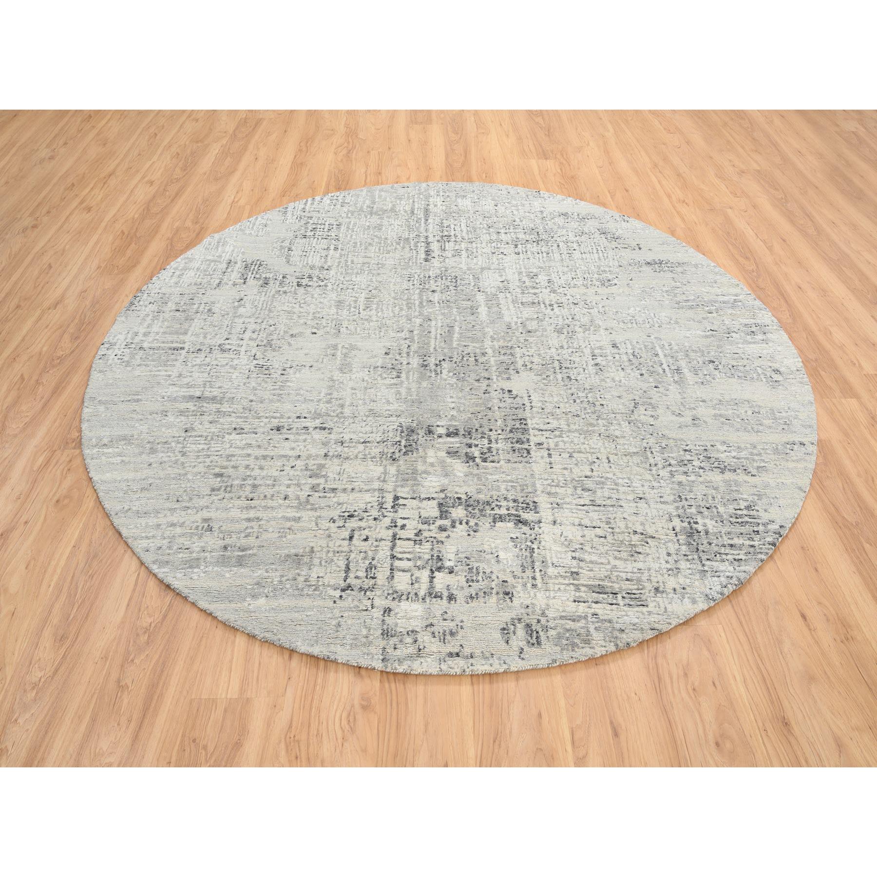7'10"x7'10" Light Gray, Hand Spun Undyed Natural Wool, Hand Knotted, Modern Design, Round Oriental Rug HR64700 - Image 3