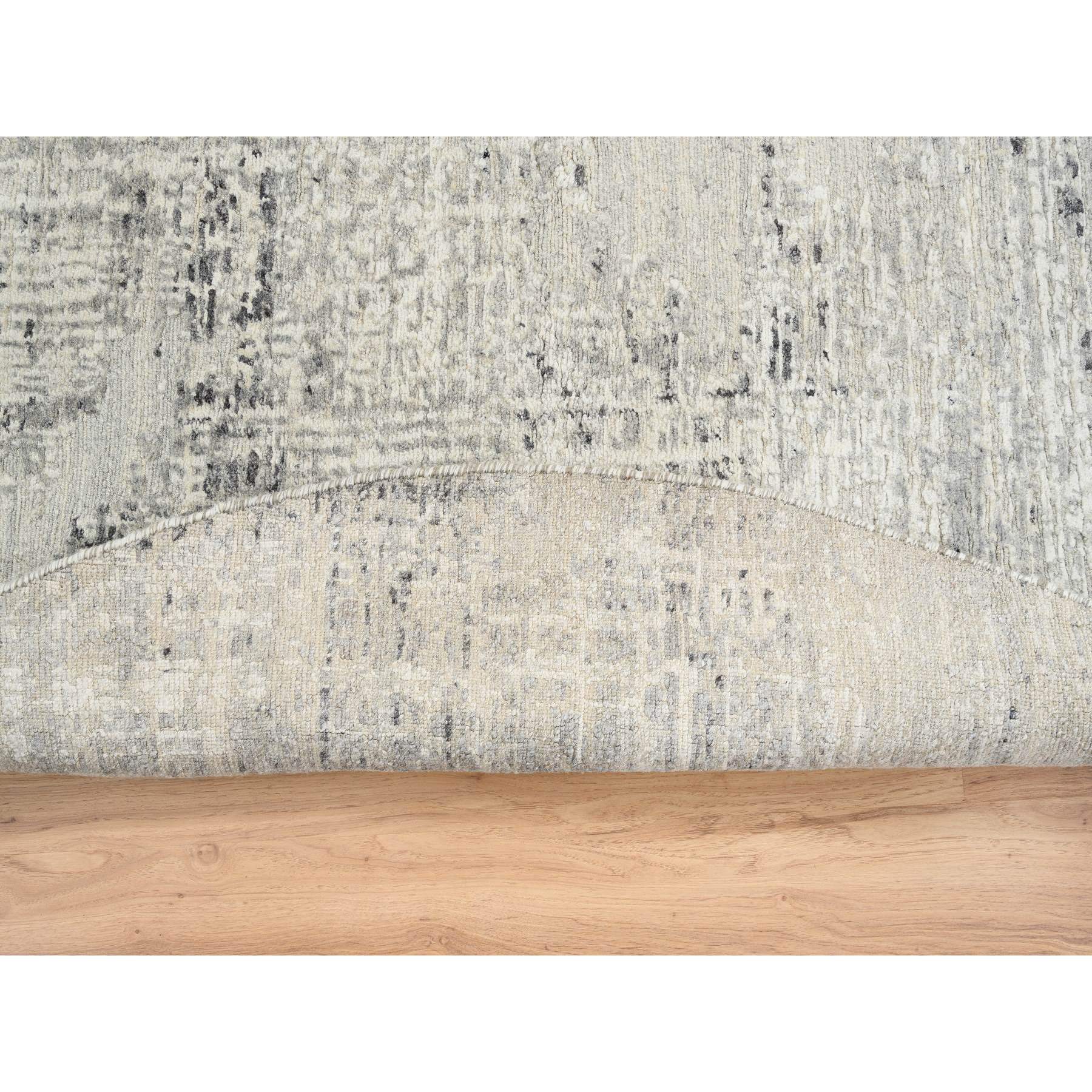 7'10"x7'10" Light Gray, Hand Spun Undyed Natural Wool, Hand Knotted, Modern Design, Round Oriental Rug HR64700 - Image 5