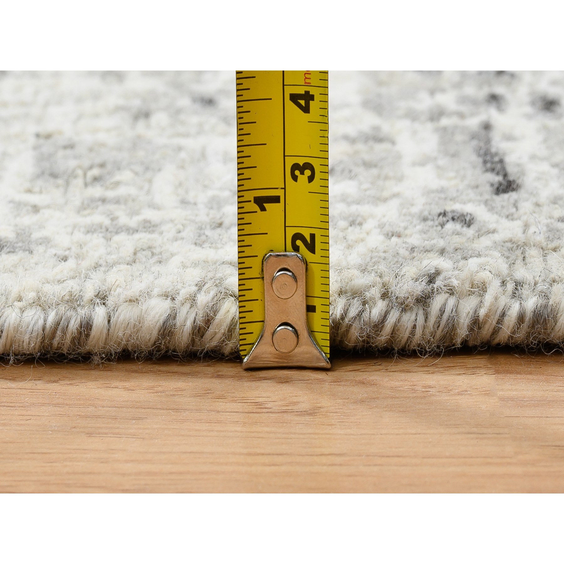 2'7"x6' Light Gray, Hand Spun Undyed Natural Wool, Hand Knotted, Modern Design, Runner Oriental Rug HR64705 - Image 7