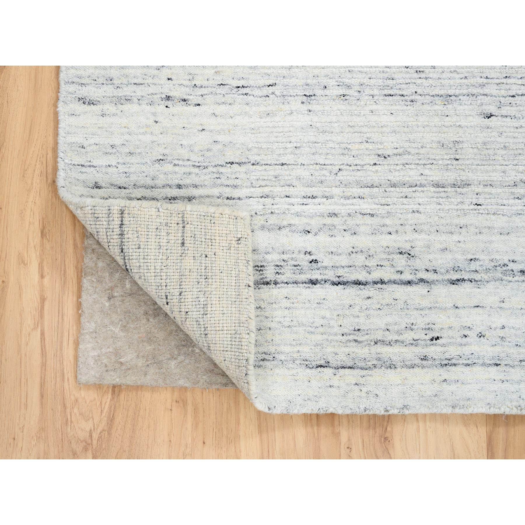 5'x7' Ivory, Hand Loomed Plain Modern Striped Design, Soft Pile Extra Soft Wool, Oriental Rug HR64779 - Image 3