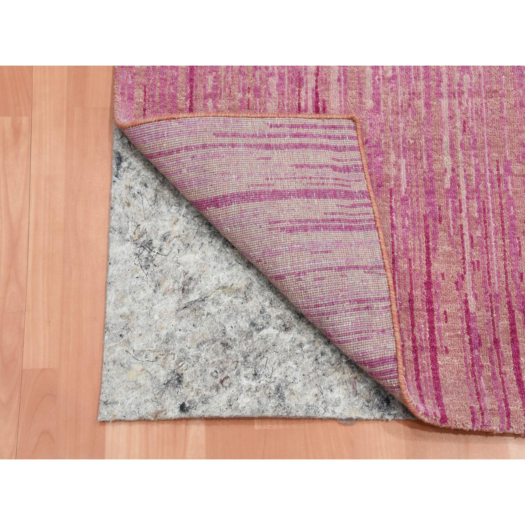 2'7"x8'3" Pink Hand Knotted Vertical Ombre Design Natural Wool Runner Oriental Rug HR75113 - Image 3