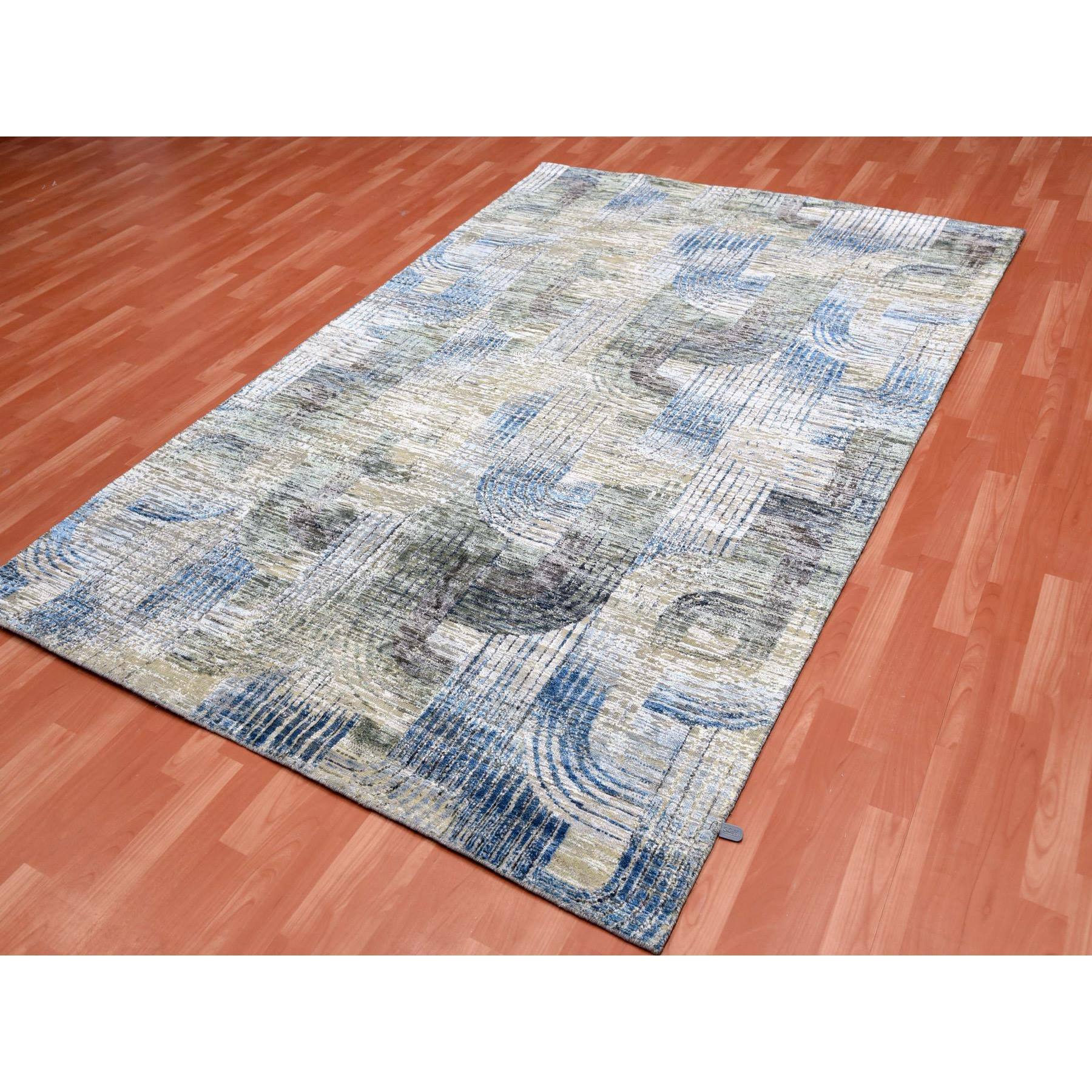 6'x9' THE INTERTWINED PASSAGE, Hand Knotted, Silk with Textured Wool, Oriental Rug HR75128 - Image 3
