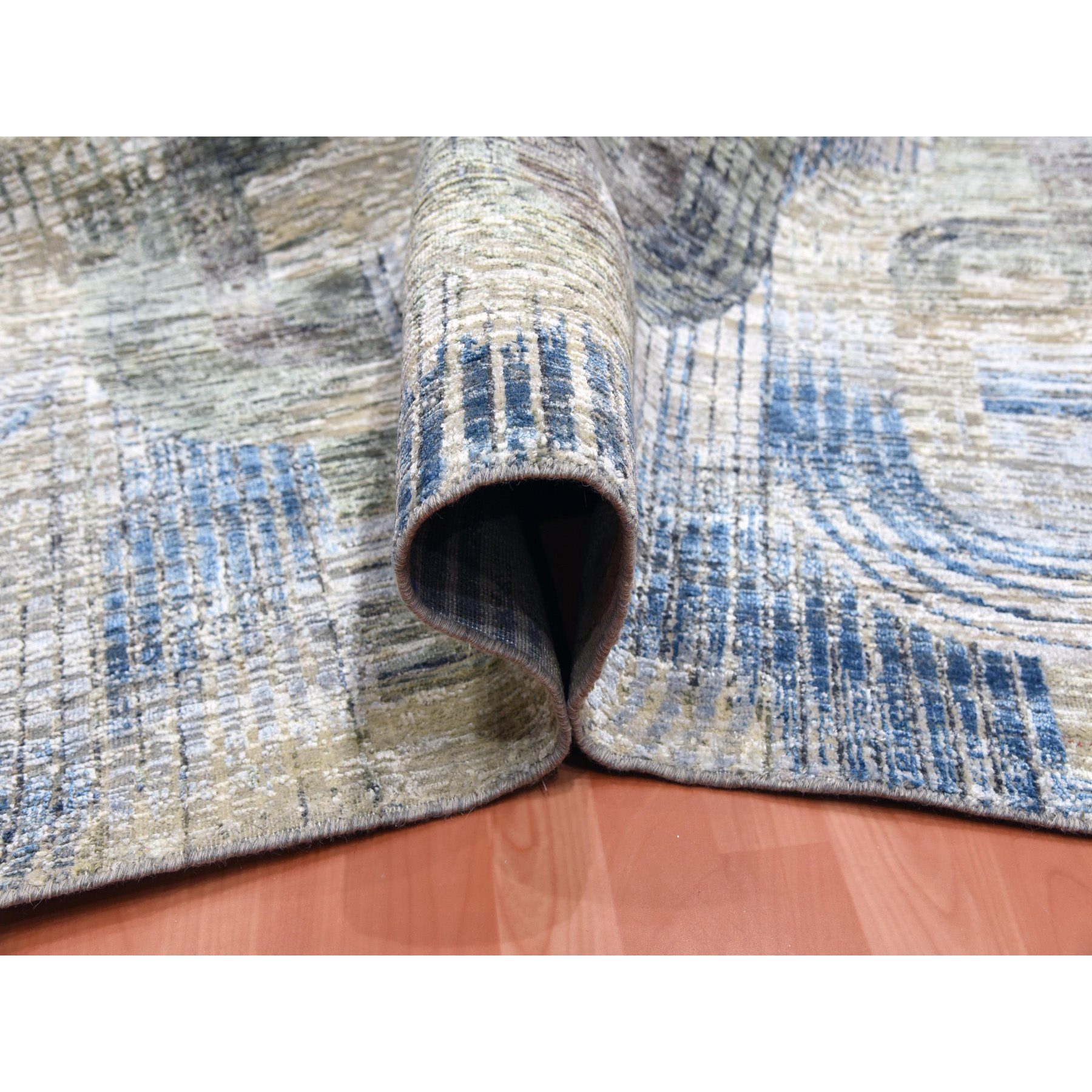 6'x9' THE INTERTWINED PASSAGE, Hand Knotted, Silk with Textured Wool, Oriental Rug HR75128 - Image 5