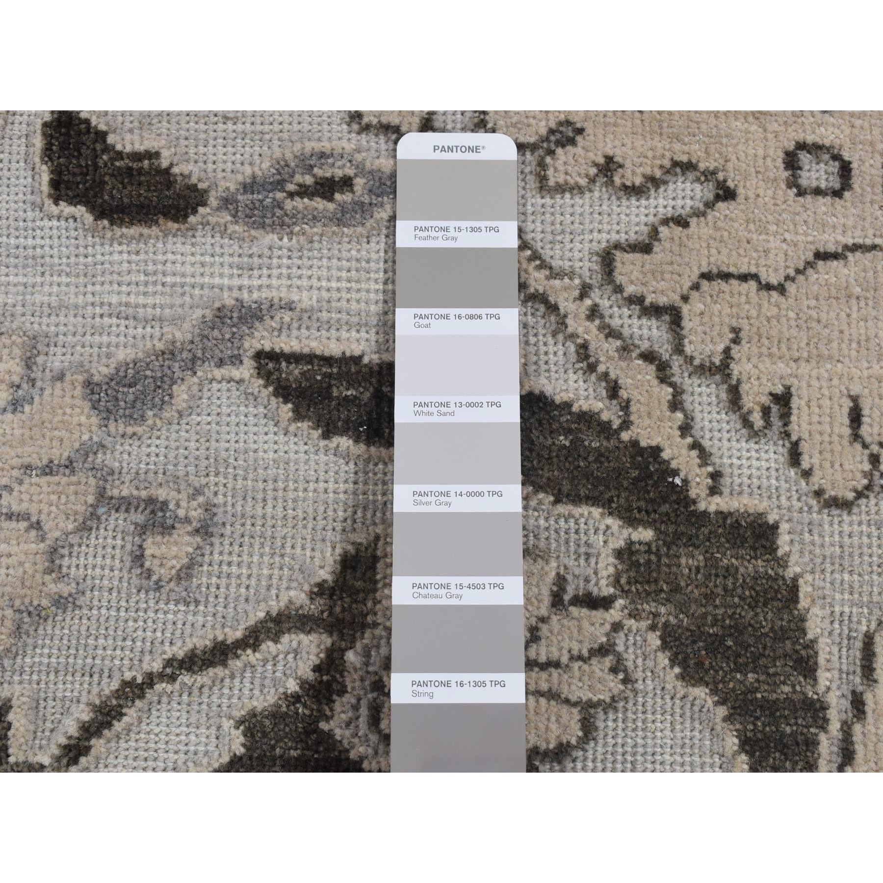 2'1"x3'1" Ivory with Chocolate Brown, 100% Wool, Hi and Lo, Oushak Design, Hand Knotted, Sample Fragment, Textured, Mat Oriental Rug HR80377 - Image 3