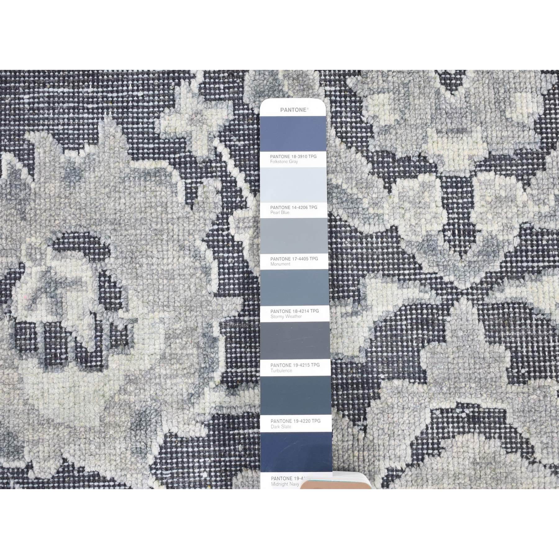 7'10"x10'2" Charcoal Gray, Silk with Textured Wool, Hand Knotted, Oushak Influence, Oriental Rug HR80385 - Image 8