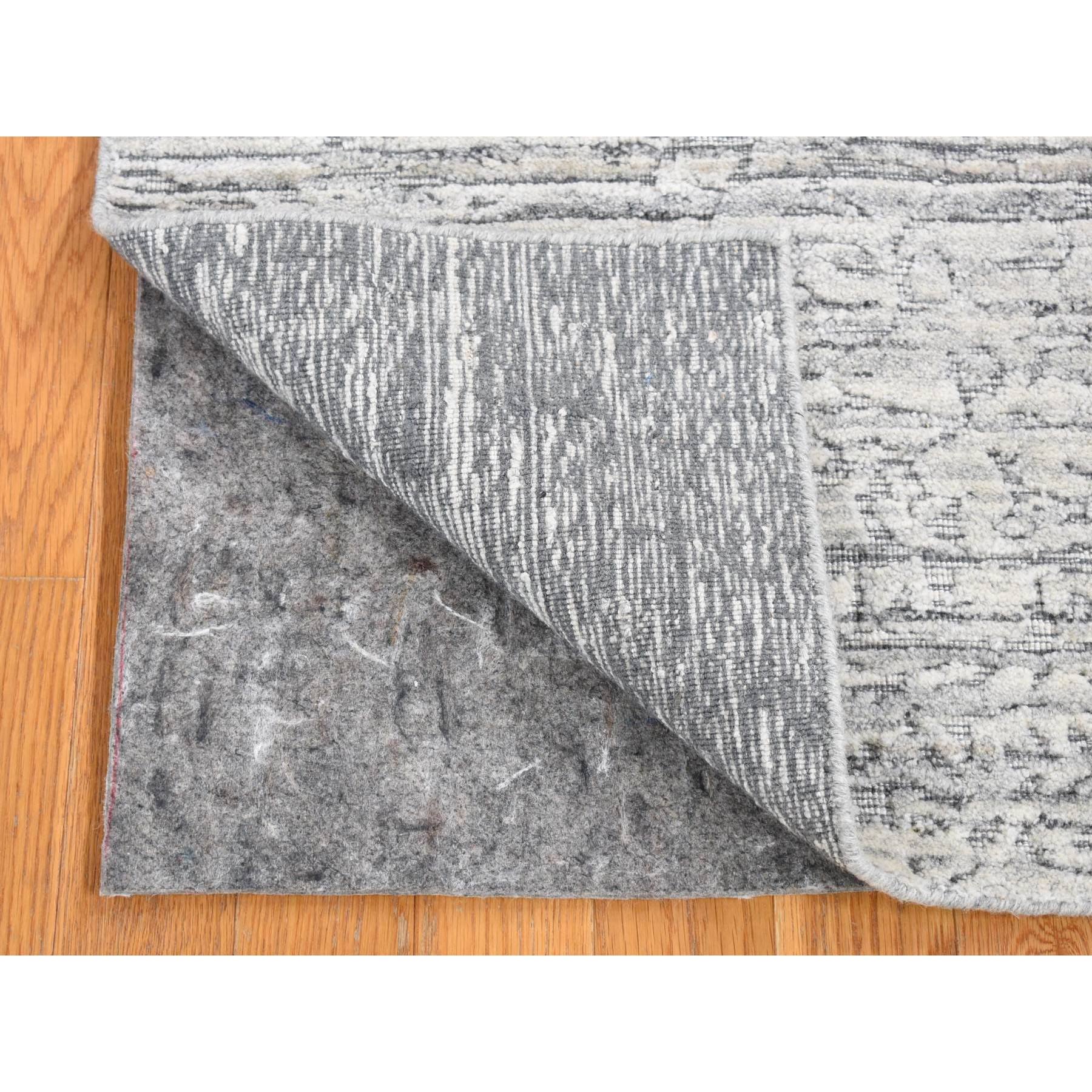 2'x2' Light Gray, Jacquard, Hand Loomed, Modern Design, Wool with Textured Pile, Sample Fragment, Oriental Rug HR80409 - Image 2
