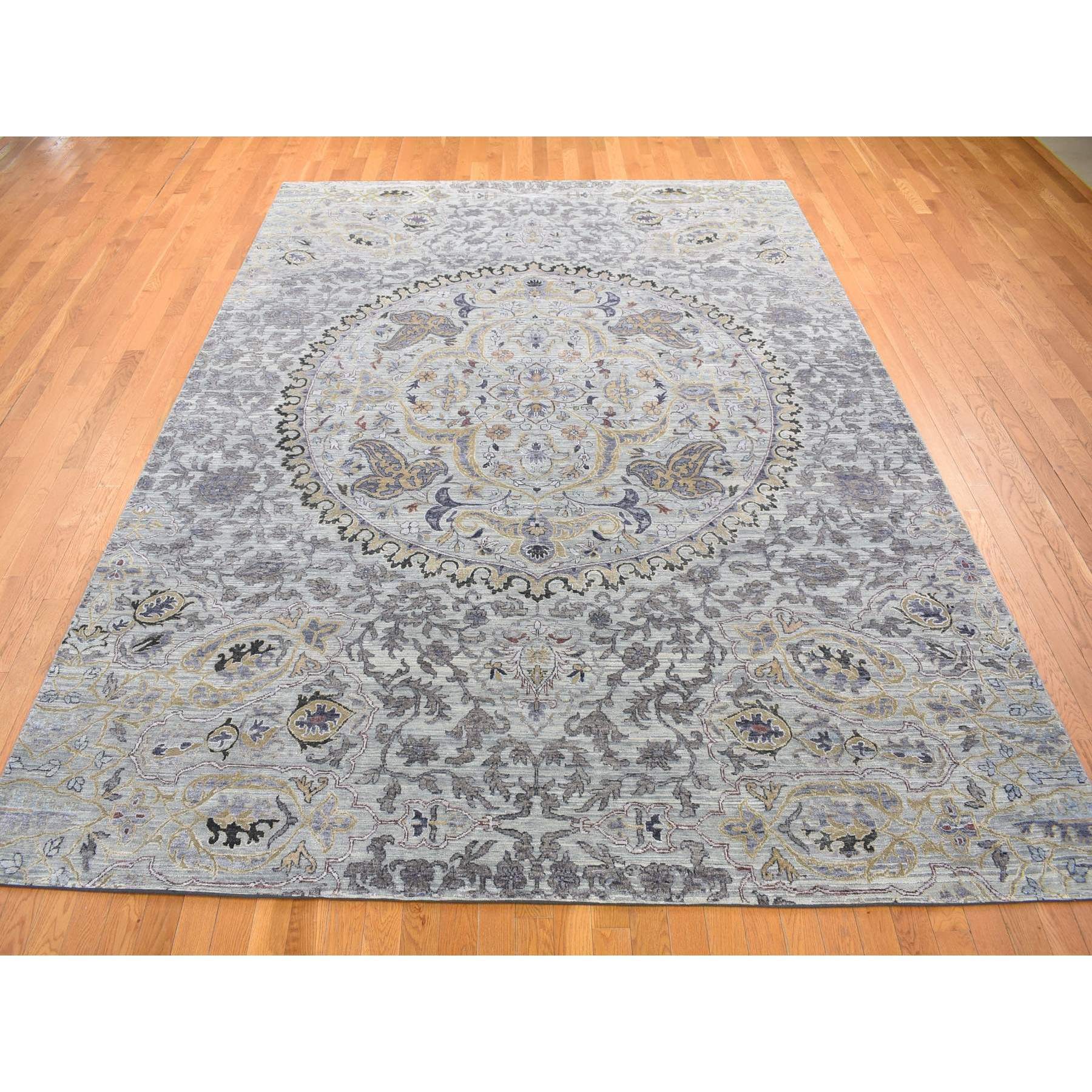 9'x12' Silver Gray, THE MAHARAJA Design, Silk with Textured Wool Hand Knotted, Oriental Rug HR80451 - Image 3