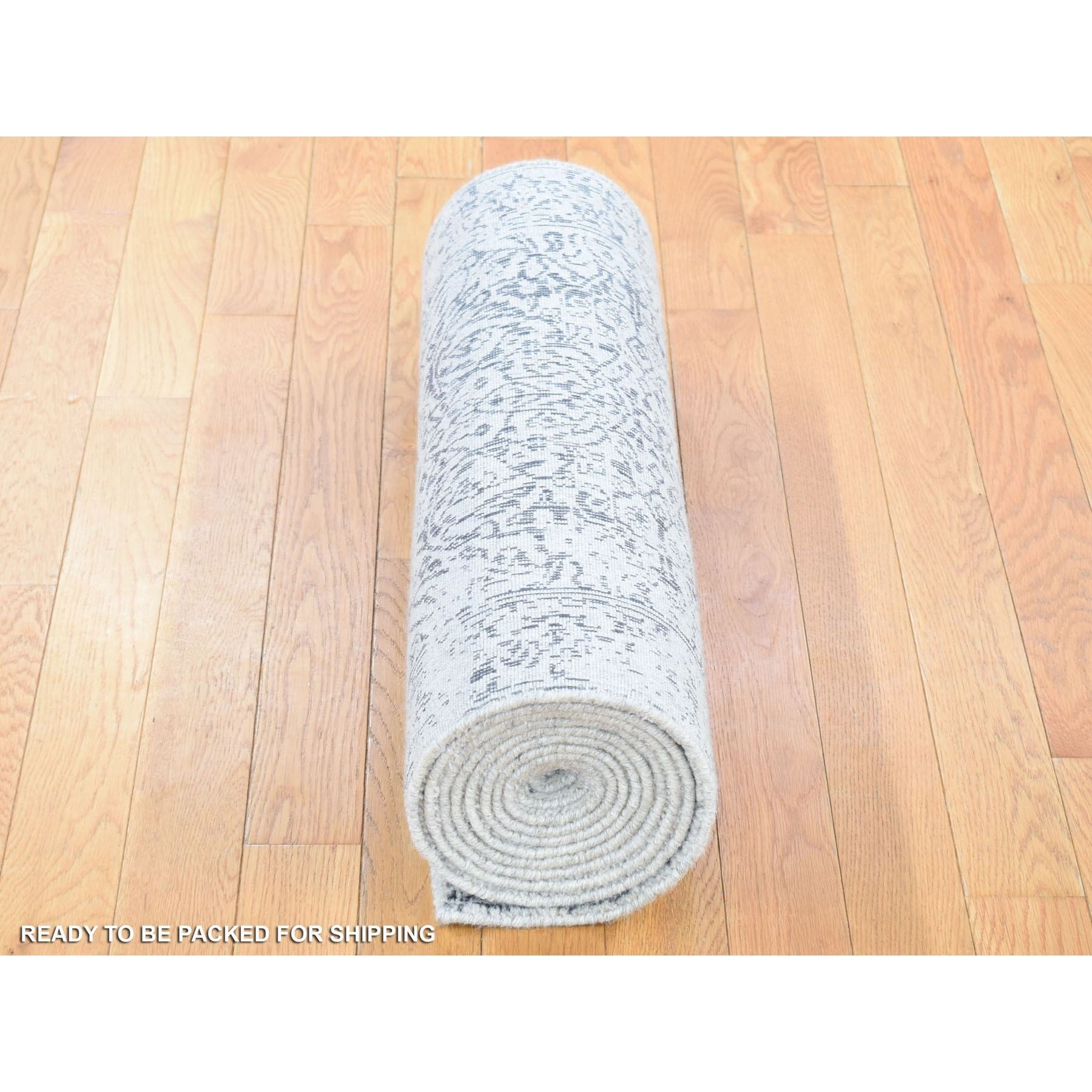2'5"x12' Light Gray, Transitional Jacquard Loomed, Wool and Plant Based Silk, Runner Oriental Rug HR80458 - Image 4
