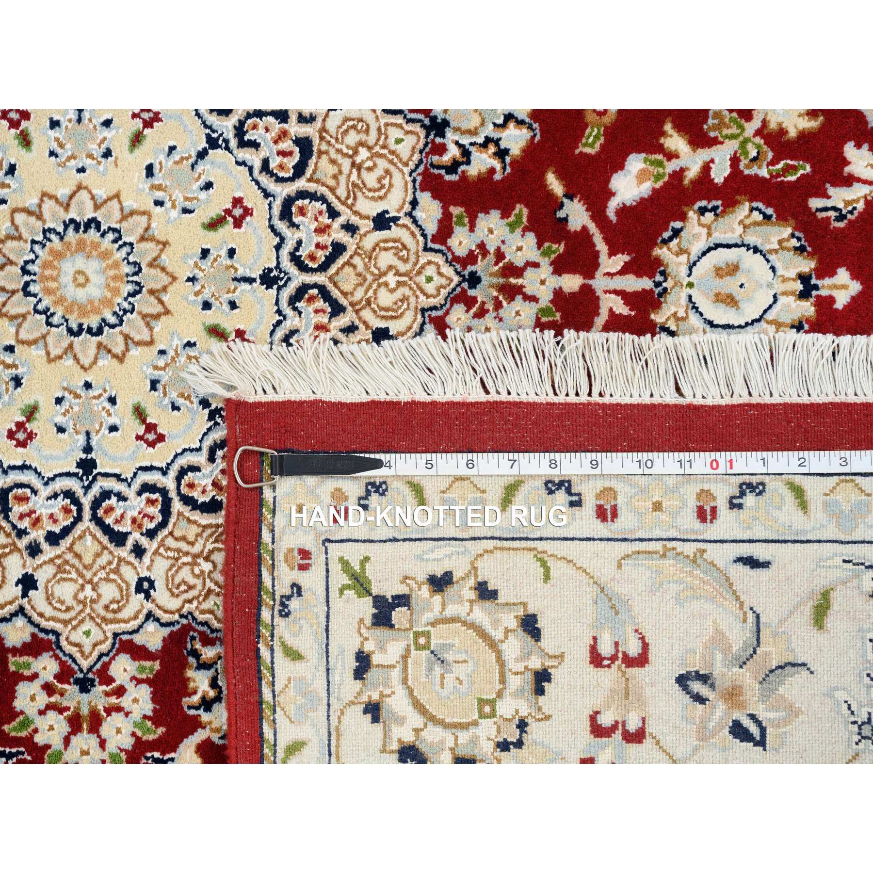 6'x6' Cherry Red, Nain with Medallion and Flower Design 250 KPSI, Wool and Silk Hand Knotted, Square Oriental Rug HR64724 - Image 8