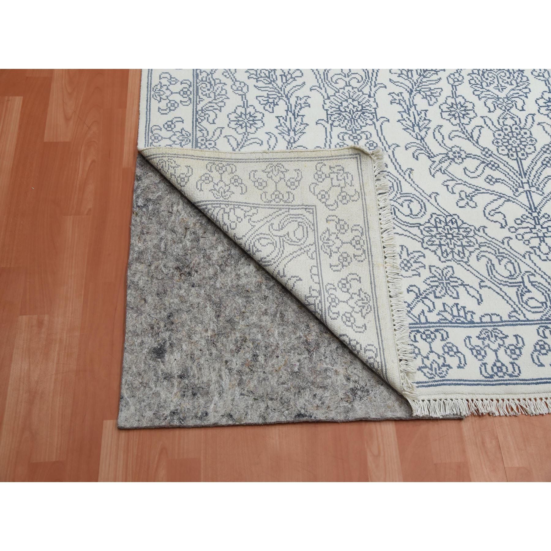 9'4"x11'9" Ivory, 100% Cotton, Agra with Mughal Flower Bouquet Design Hand Knotted, Oriental Rug HR75214 - Image 5