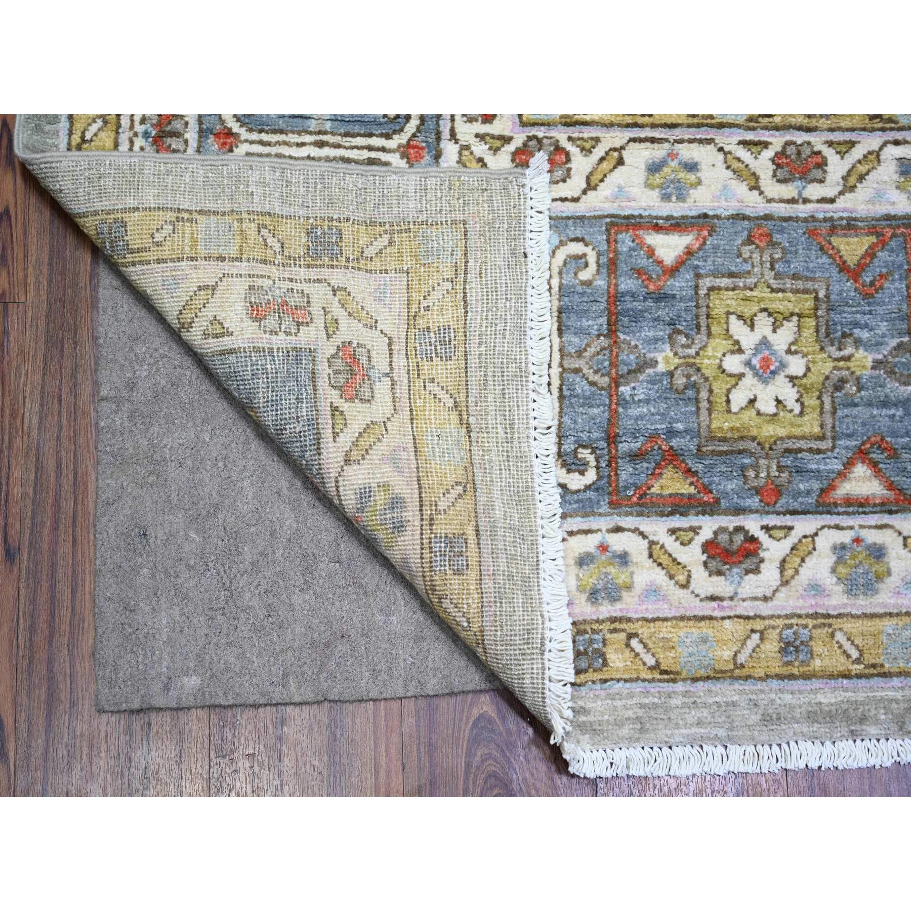 8'8"x11'7" Echo Gray, Pure Wool Hand Knotted, Finer Peshawar with Heriz Medallion Design, Densely Woven Natural Dyes, Oriental Rug HR73406 - Image 5