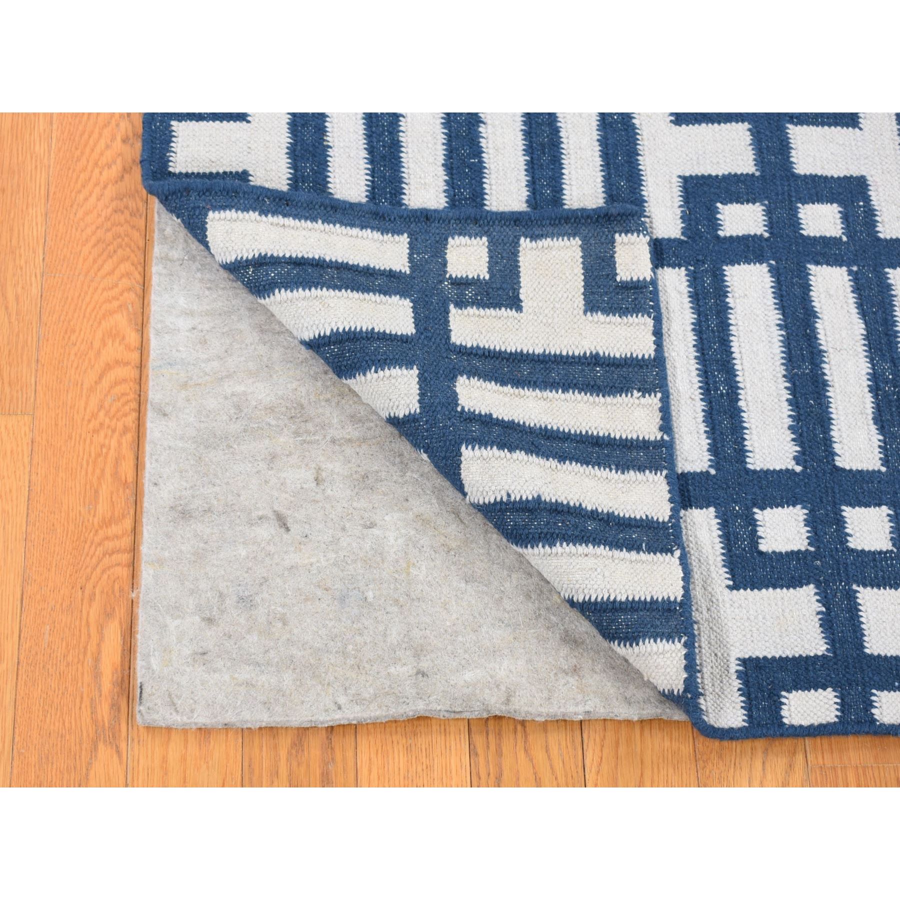 5'2"x7' Yale Blue, Kilim Geometric Design Flat Weave, Hand Woven Organic Wool, Reversible Oriental Rug HR80533 - Image 3