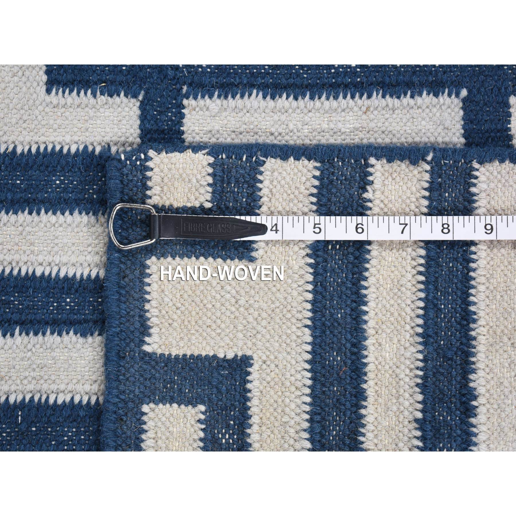 5'2"x7' Yale Blue, Kilim Geometric Design Flat Weave, Hand Woven Organic Wool, Reversible Oriental Rug HR80533 - Image 7