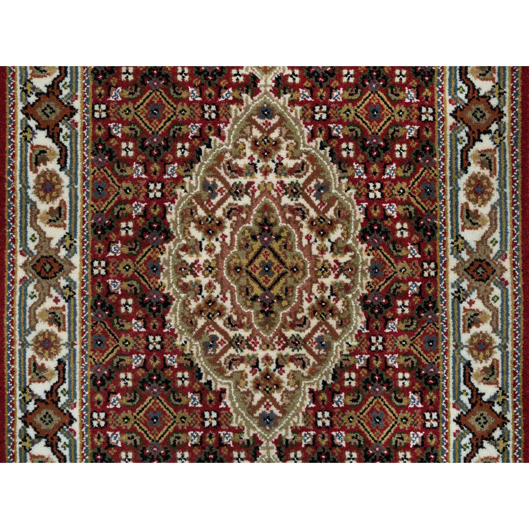 2'x4'2" Mahogany Red, Tabriz Mahi with Fish Medallion Design, 100% Wool, 175 KPSI, Hand Knotted, Mat Oriental Rug HR65083 - Image 5