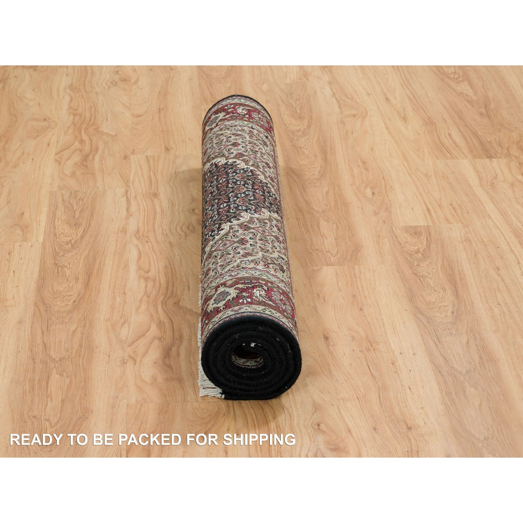 4'x6'1" Rich Black, Tabriz Mahi with Fish Medallion Design, 175 KPSI, Hand Knotted, 100% Wool, Oriental Rug HR65099 - Image 6