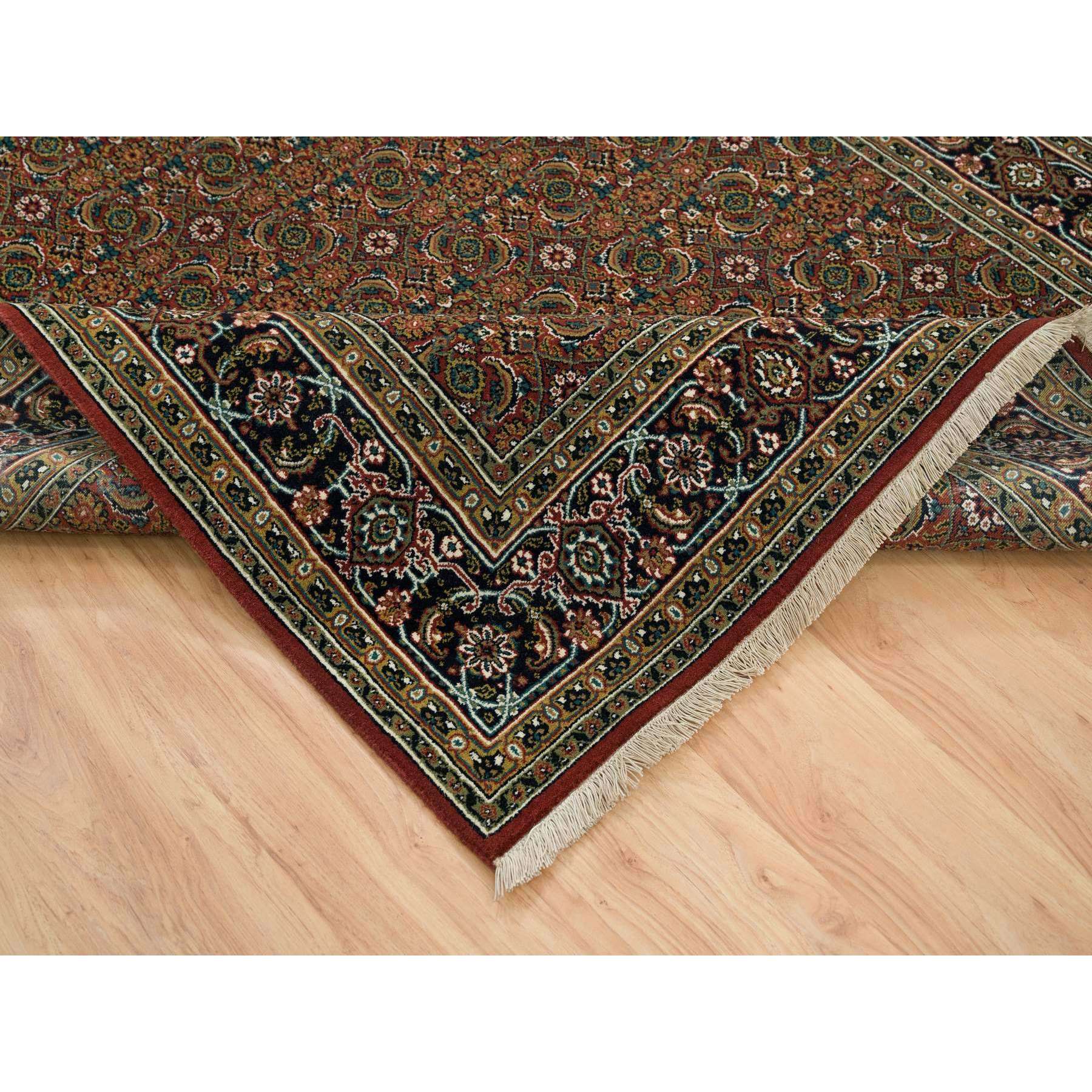 6'x9'5" Red, Herati All Over Fish Design Hand Knotted, 250 KPSI Wool and Silk, Dense Weave, Oriental Rug HR65109 - Image 6