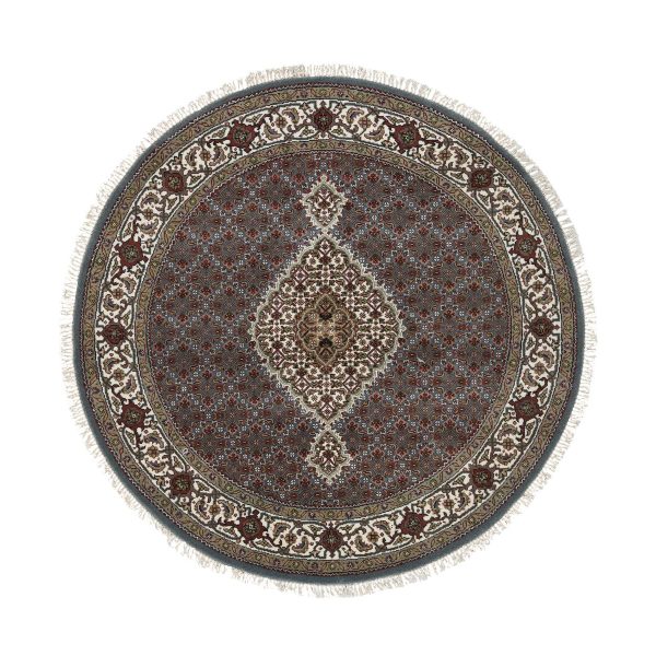 5'x5' Light Gray, Extra Soft Wool and Silk, Hand Knotted, 175 KPSI Tabriz Mahi with Fish Medallion Design, Round Oriental Rug HR65121