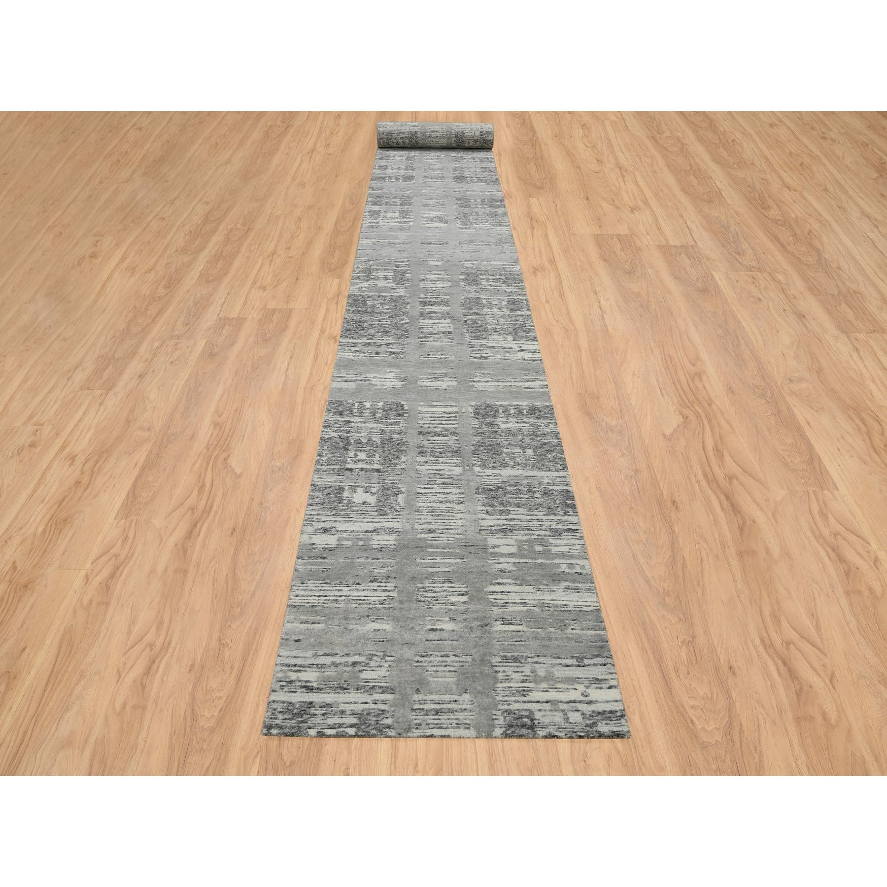 2'6"x25'9" Light Gray, Hand Knotted, Modern Design, Hand Spun Undyed Natural Wool, XL Runner Oriental Rug HR65157 - Image 2