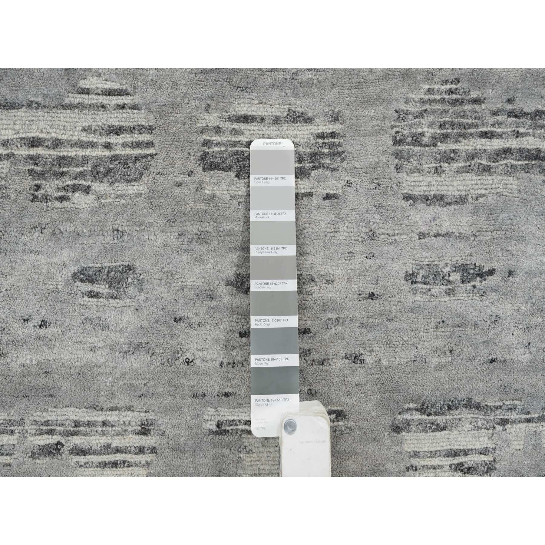 2'6"x25'9" Light Gray, Hand Knotted, Modern Design, Hand Spun Undyed Natural Wool, XL Runner Oriental Rug HR65157 - Image 4