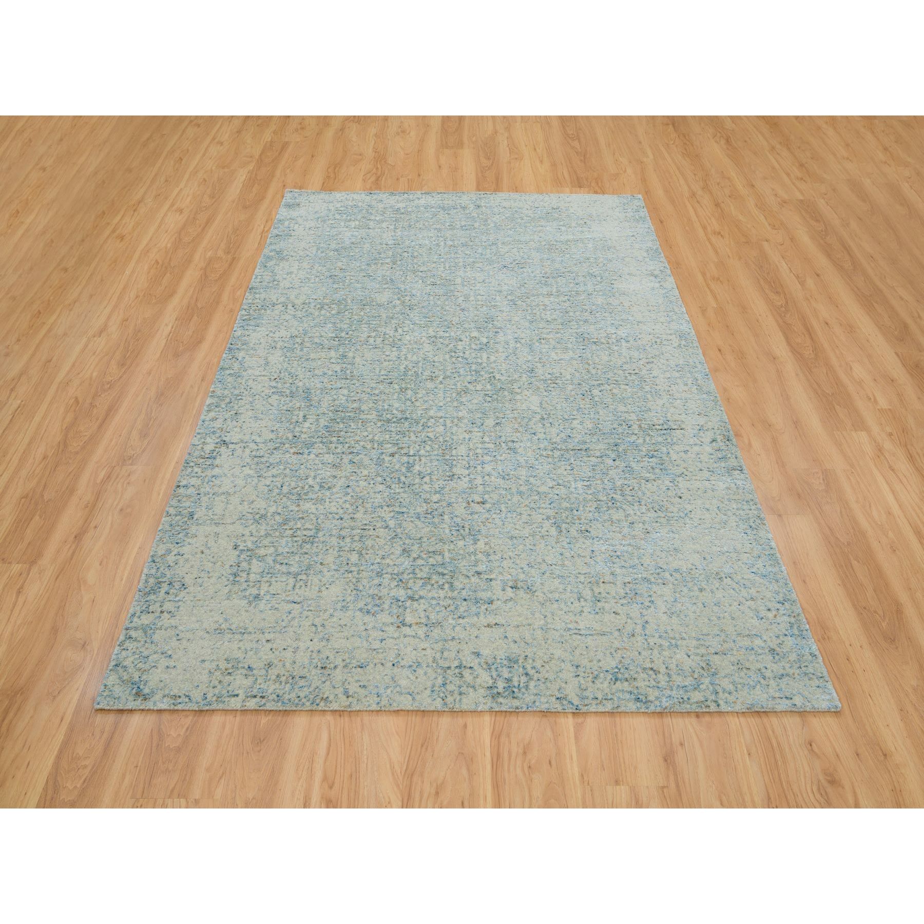 5'10"x9' Gray with Touches of Blue, Wool and Plant Based Silk, Modern Jacquard Hand Loomed, Soft to the Touch, Oriental Rug HR65196 - Image 2