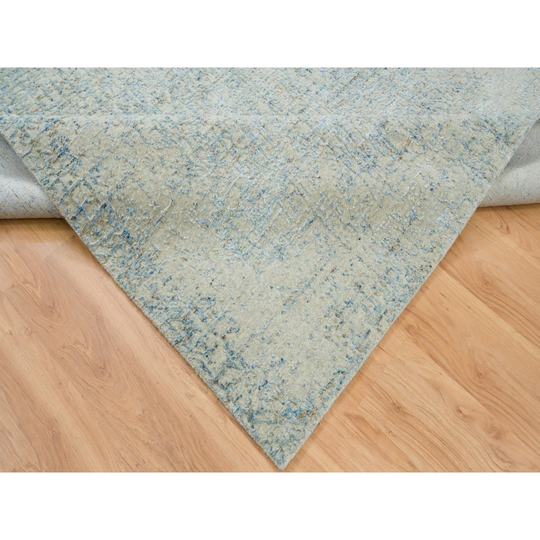 5'10"x9' Gray with Touches of Blue, Wool and Plant Based Silk, Modern Jacquard Hand Loomed, Soft to the Touch, Oriental Rug HR65196 - Image 6