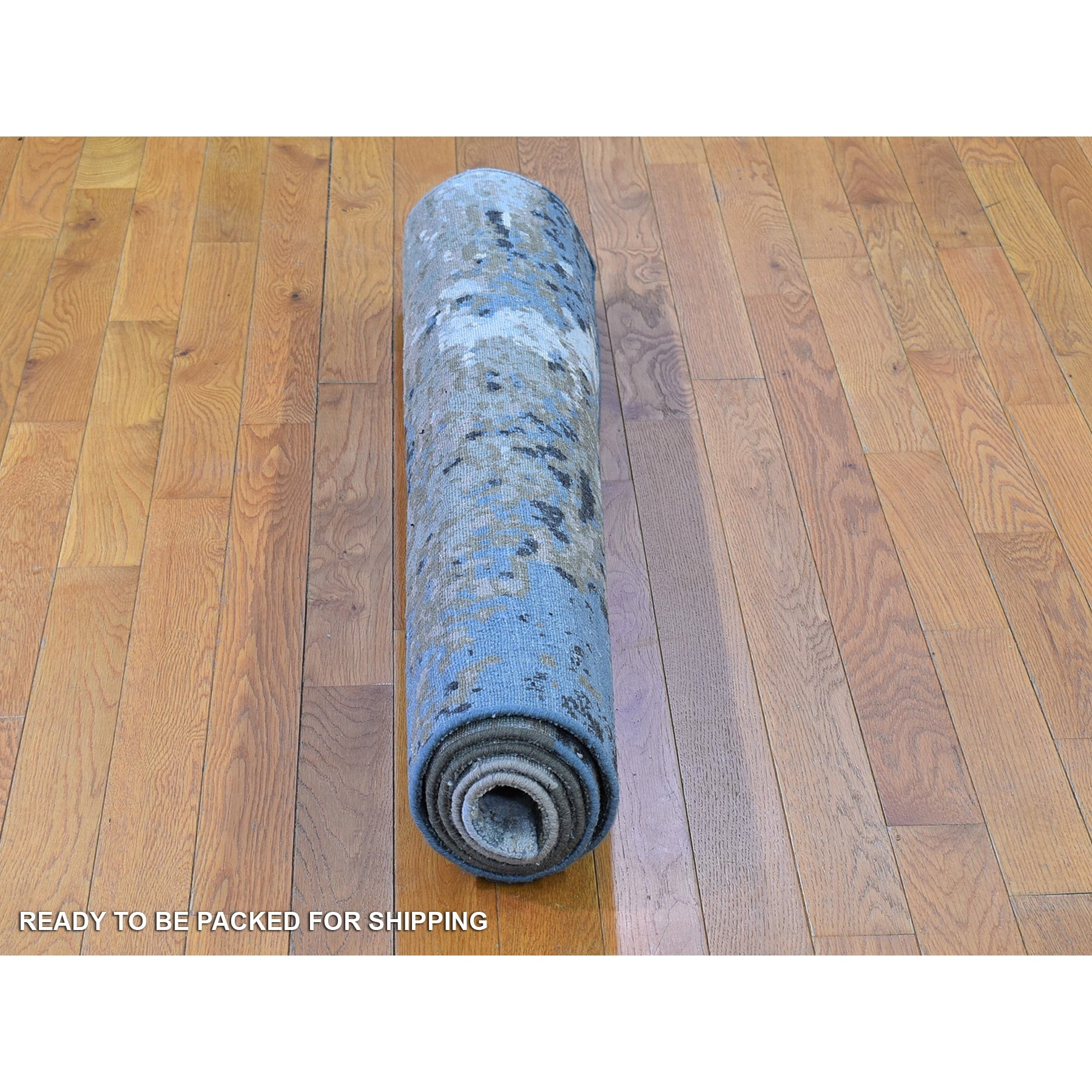 4'x6' Blue Abstract Design Wool and Silk Hi-Low Pile Denser Weave Hand Knotted Oriental Rug HR66528 - Image 5