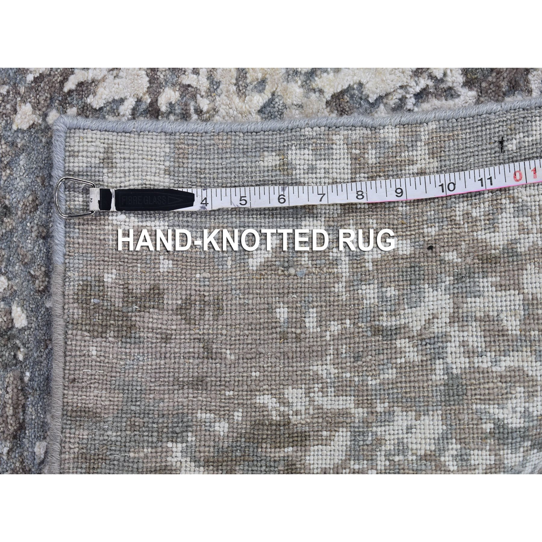 4'x6' Blue Abstract Design Wool and Silk Hi-Low Pile Denser Weave Hand Knotted Oriental Rug HR66528 - Image 7