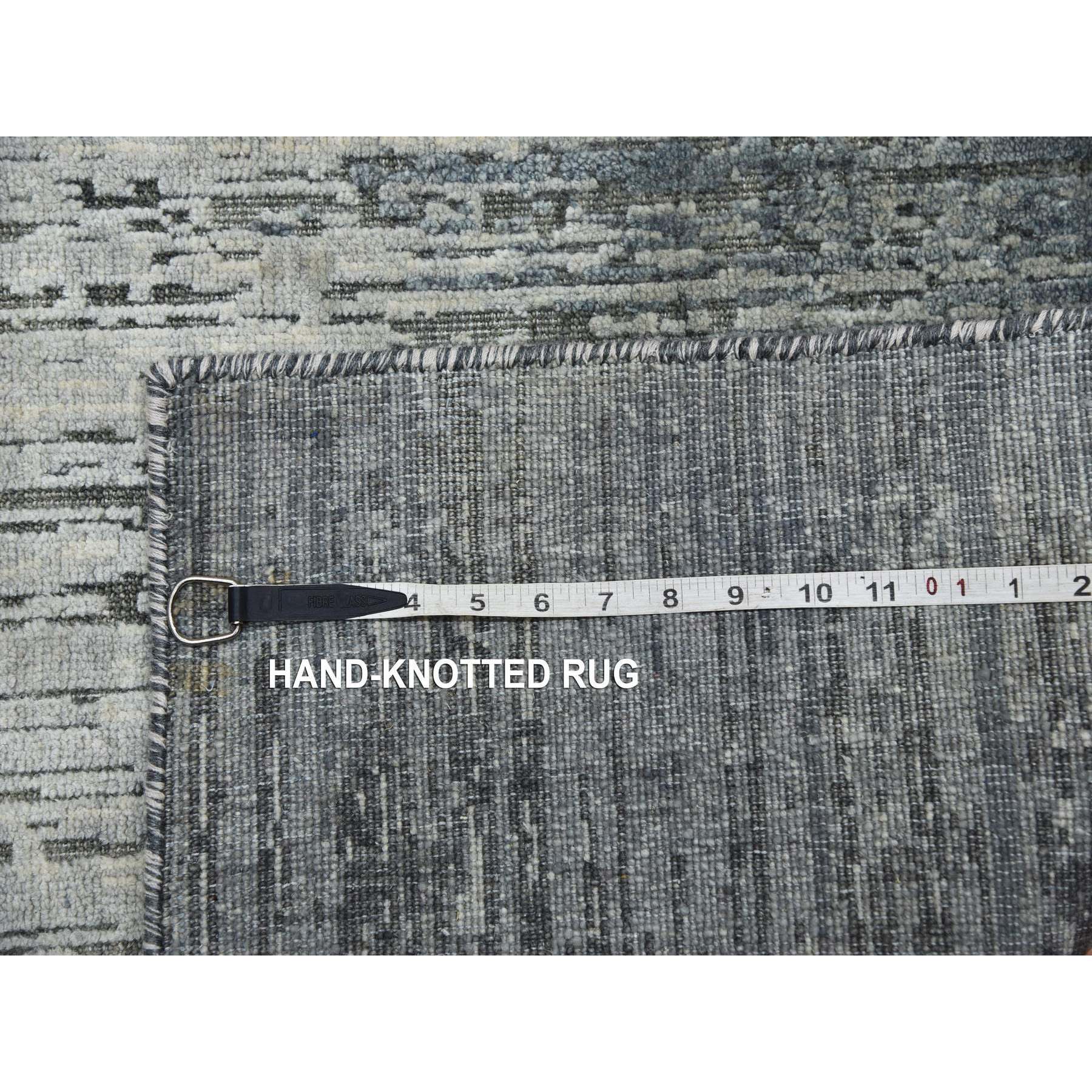 3'x5'3" Charcoal Gray, Hand Knotted Modern Vertical Ombre Design, Pure Silk with Textured Wool, Oriental Rug HR75262 - Image 7