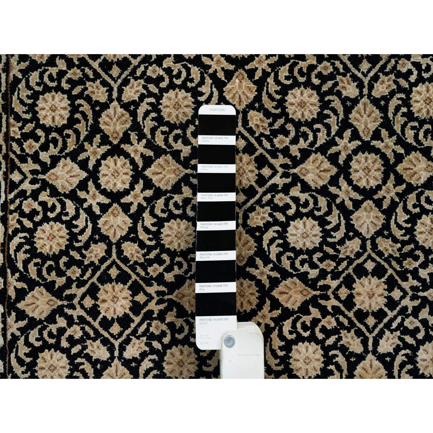 3'1"x5'5" Eerie Black, 250 KPSI Densely Woven, Organic Wool Hand Knotted, Herati with All Over Fish Mahi Design, Oriental Rug HR65312 - Image 4