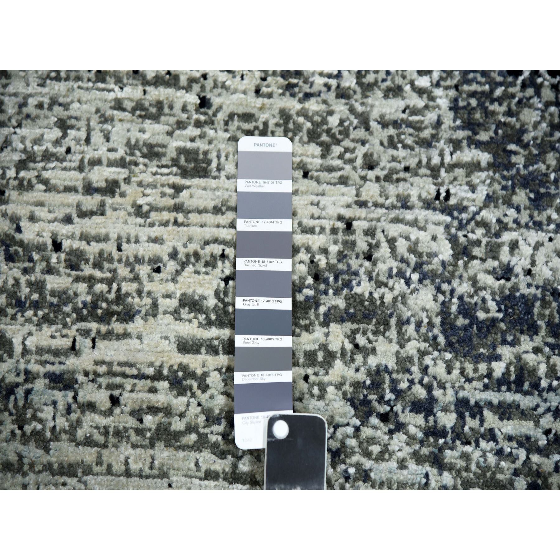 6'1"x6'1" Black with Touches of Gray, Wool and Pure Silk Hand Knotted, Horizontal Ombre Design, Square Oriental Rug HR75284 - Image 4