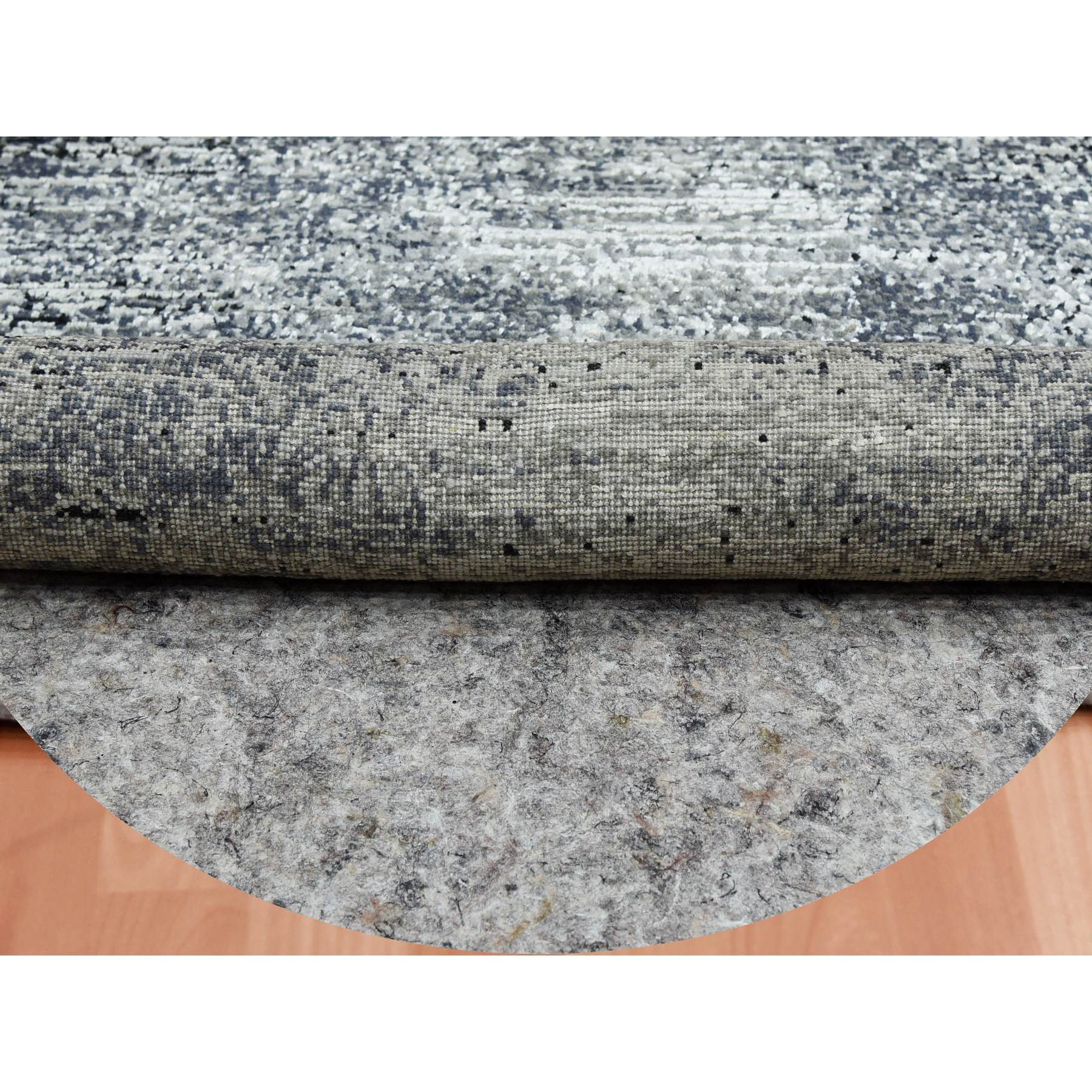 6'x6' Black with Touches of Gray, Horizontal Ombre Design, Wool and Pure Silk Hand Knotted, Round Oriental Rug HR75288 - Image 3
