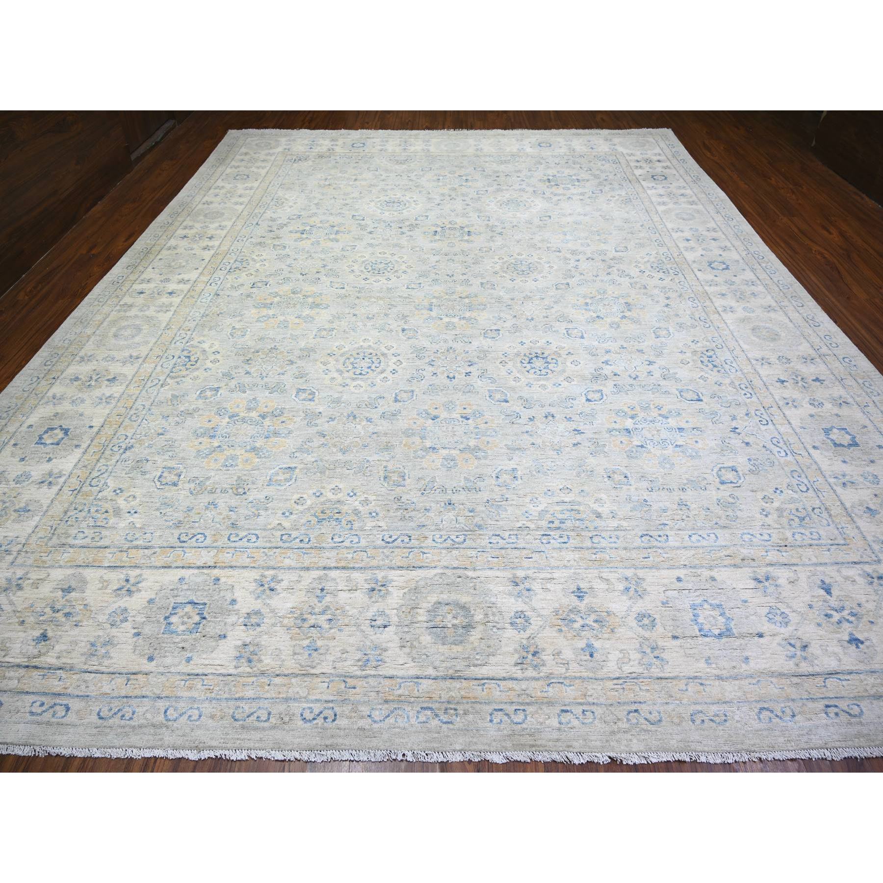 11'9"x14'8" Ivory, White Wash Peshawar with All Over Pattern Vegetable Dyes, 100% Wool Hand Knotted, Oversized Oriental Rug HR74056 - Image 3