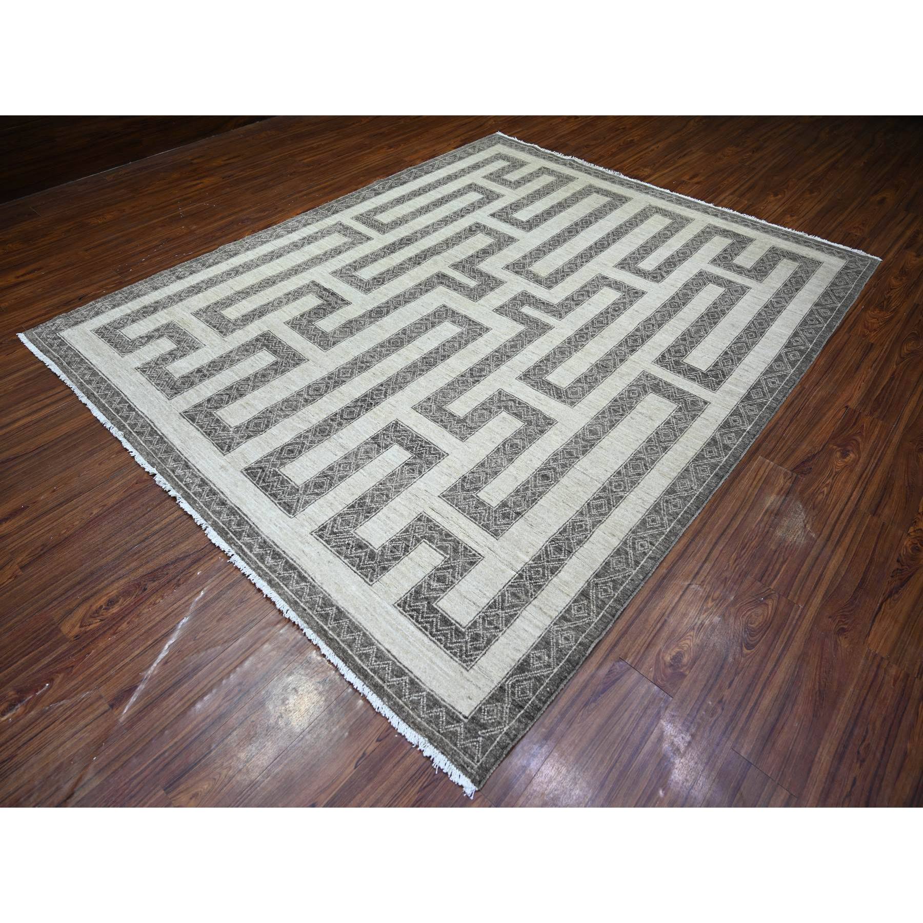 8'1"x9'9" Taupe Brown, Finer Peshawar with Intricate Geometric Motifs Maze Design Natural Dyes, 100% Wool Hand Knotted, Oriental Rug HR74188 - Image 4