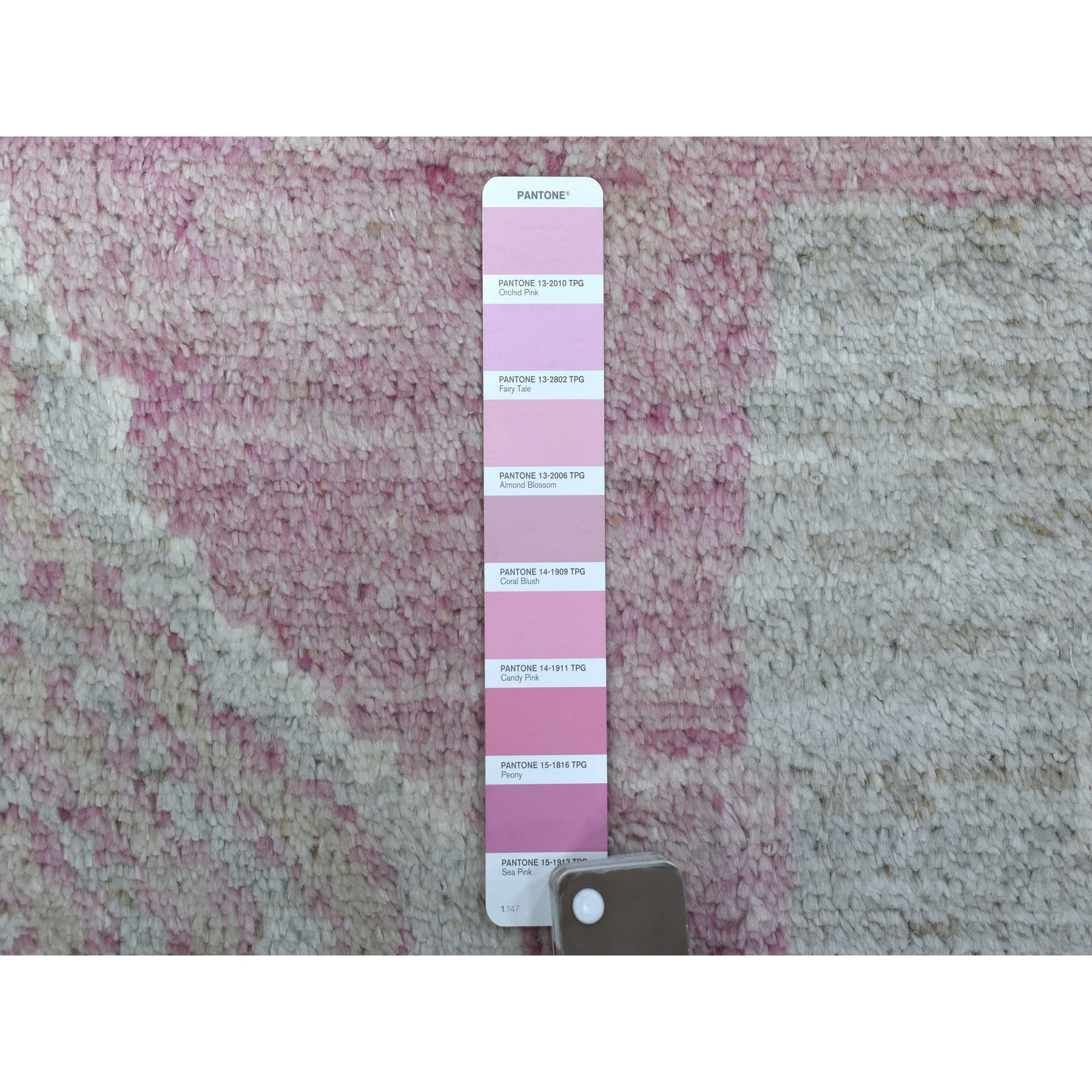 8'10"x11'9" Blush Pink Moroccan Berber with Arts and Crafts Hand Knotted Soft Natural Wool Oriental Rug HR68749 - Image 8