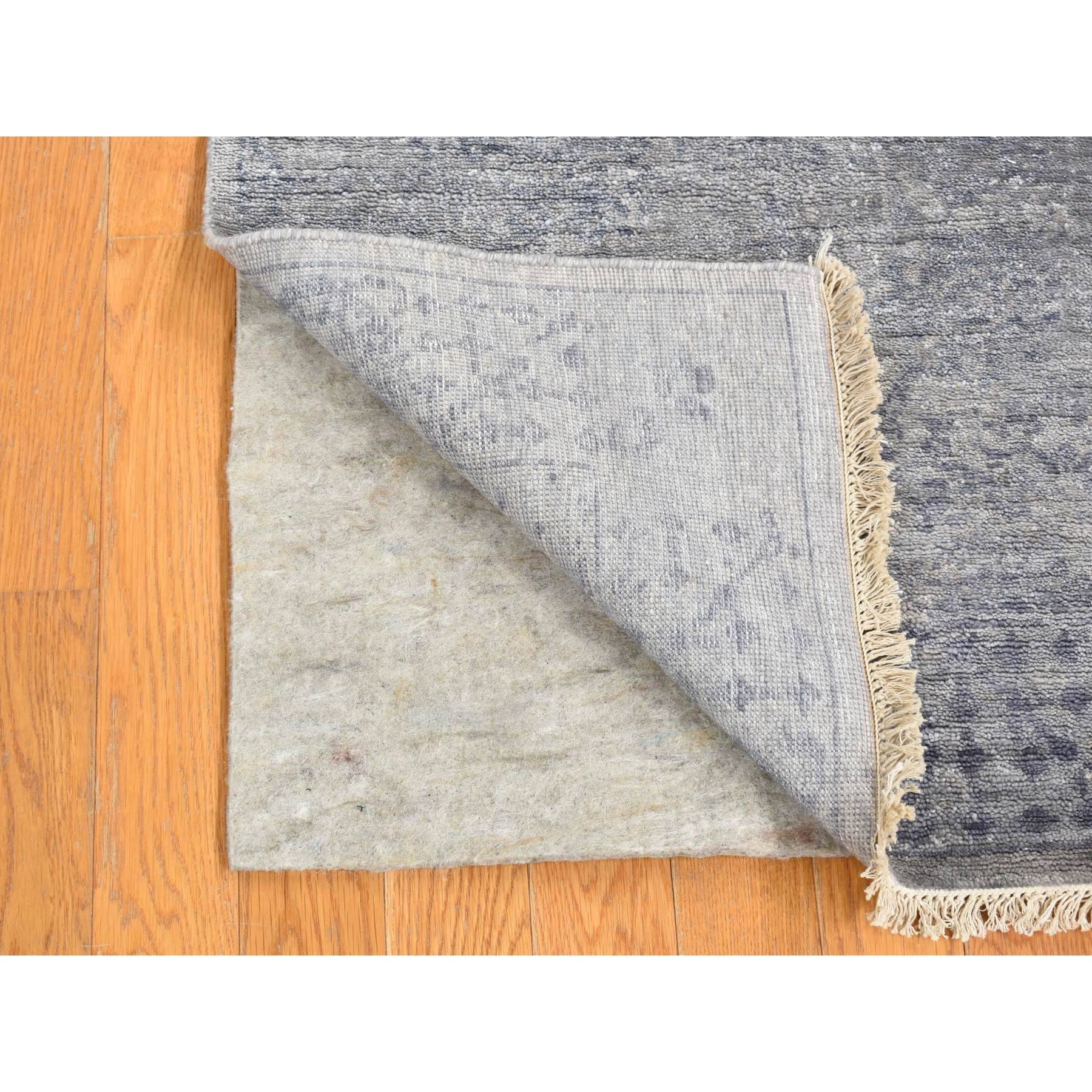 2'6"x5'10" Goose Gray, Broken Persian Design Tone on Tone, Silken Plant Base Silk Hand Knotted, Short Runner Oriental Rug HR80745 - Image 2
