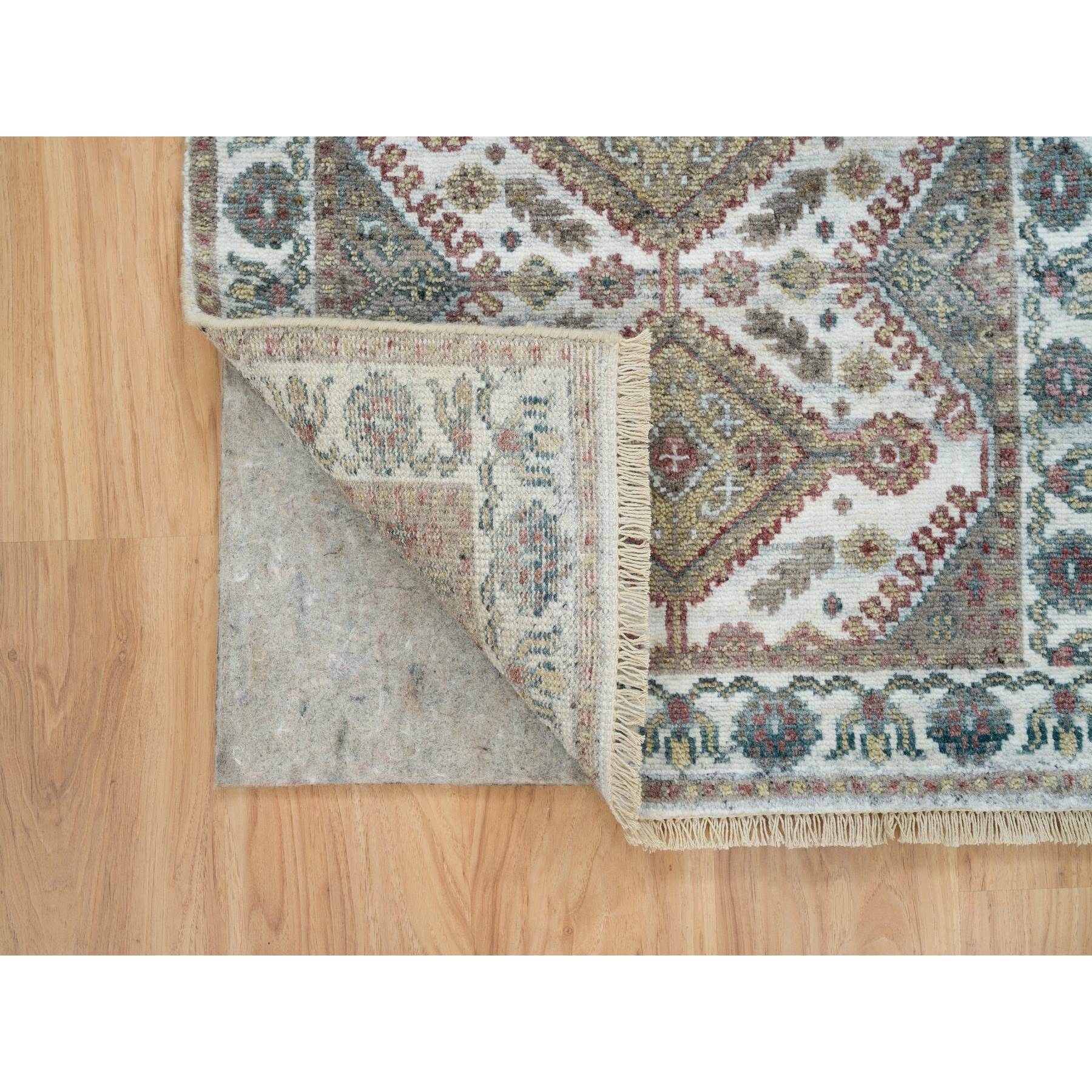 2'7"x9'9" Ivory, Natural Wool, Shiraz Reimagined Unique Flower Rosettes Border Design, Runner, Hand Knotted, Sustainable Oriental Rug HR65574 - Image 3