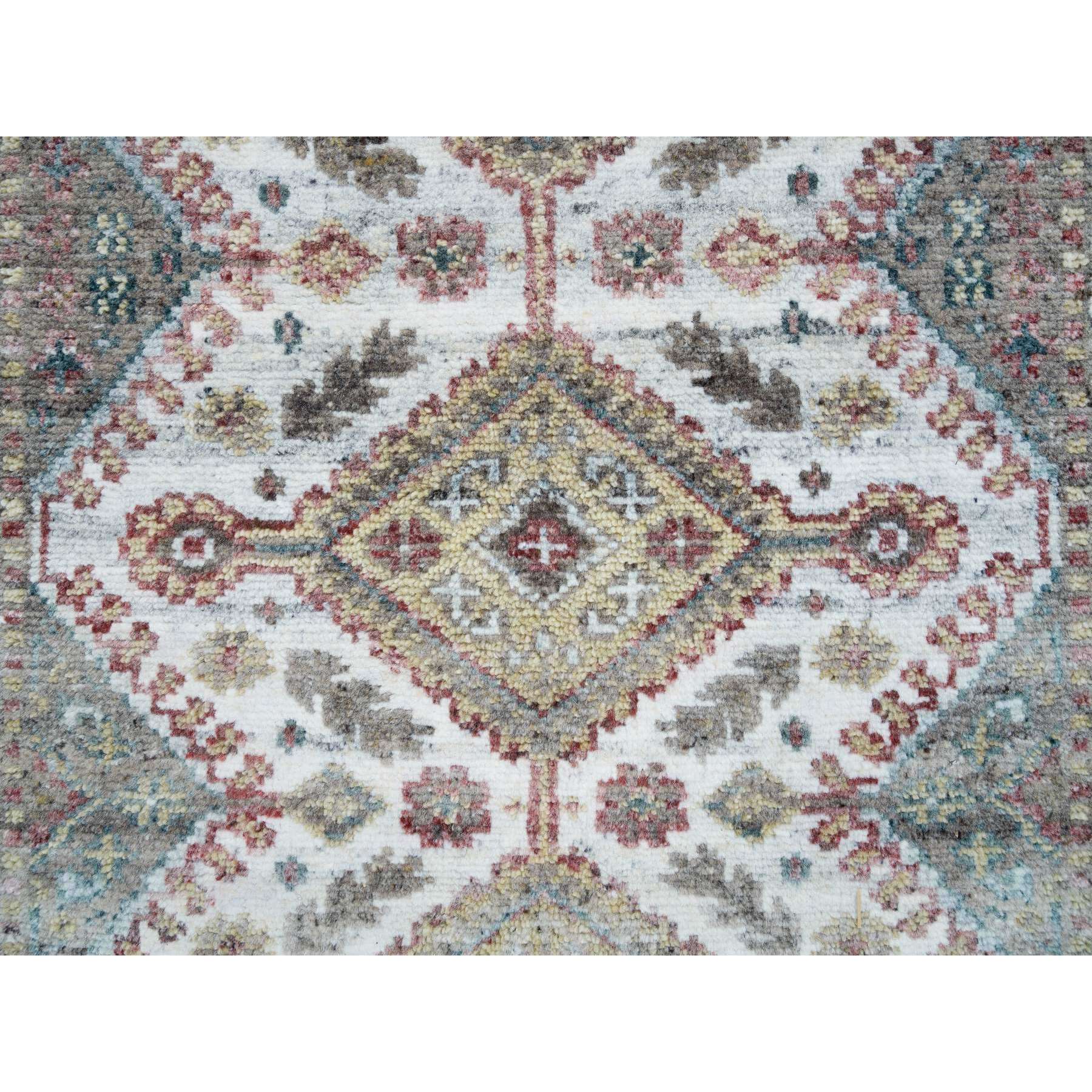 2'7"x9'9" Ivory, Natural Wool, Shiraz Reimagined Unique Flower Rosettes Border Design, Runner, Hand Knotted, Sustainable Oriental Rug HR65574 - Image 5