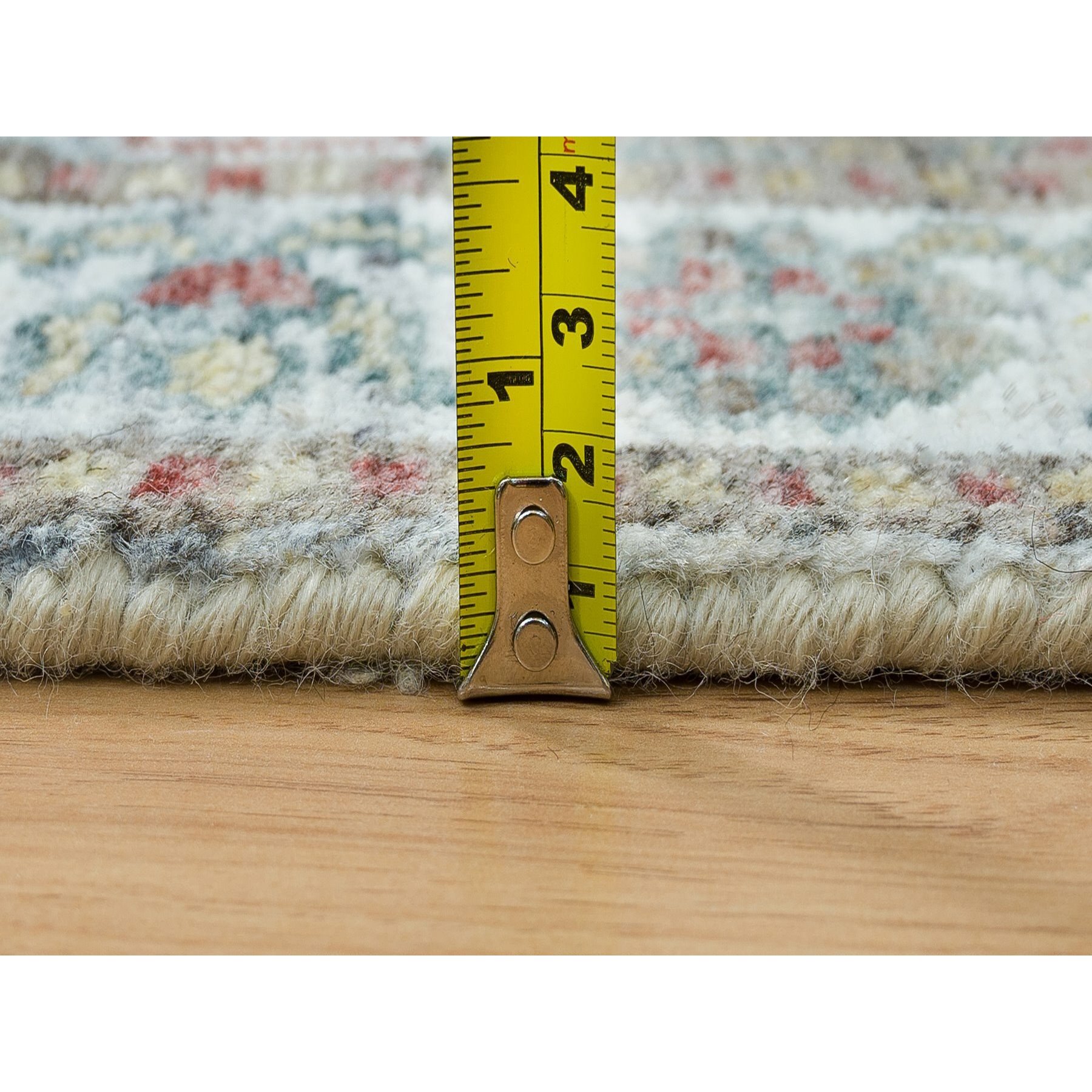 2'7"x9'9" Ivory, Natural Wool, Shiraz Reimagined Unique Flower Rosettes Border Design, Runner, Hand Knotted, Sustainable Oriental Rug HR65574 - Image 7