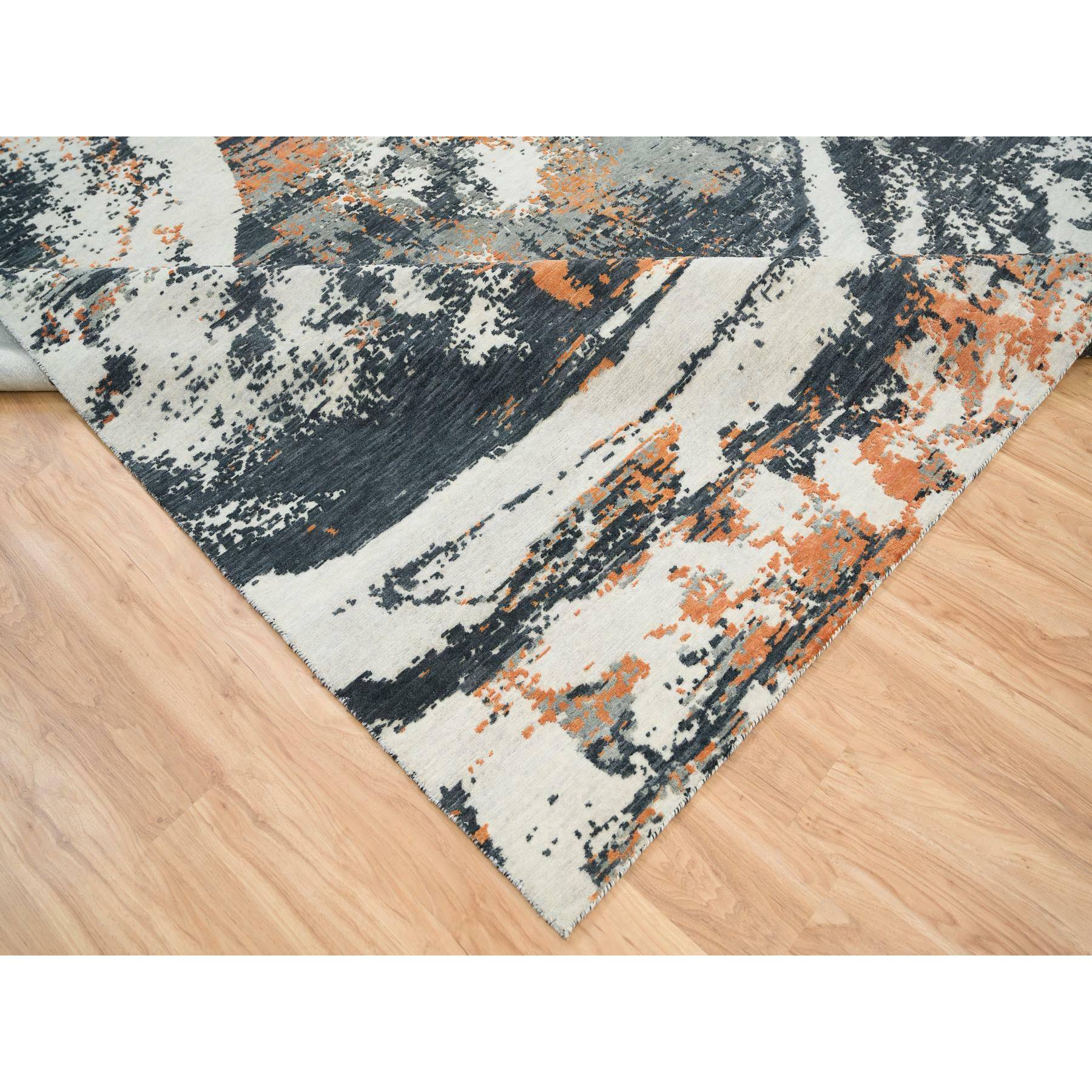 9'3"x11'9" Black and Orange, Soft and Luxurious, Abstract with Curvilinear Motif, Wool and Silk, Tone on Tone, Hand Knotted , Dense Weave, Modern Rug HR65624 - Image 7