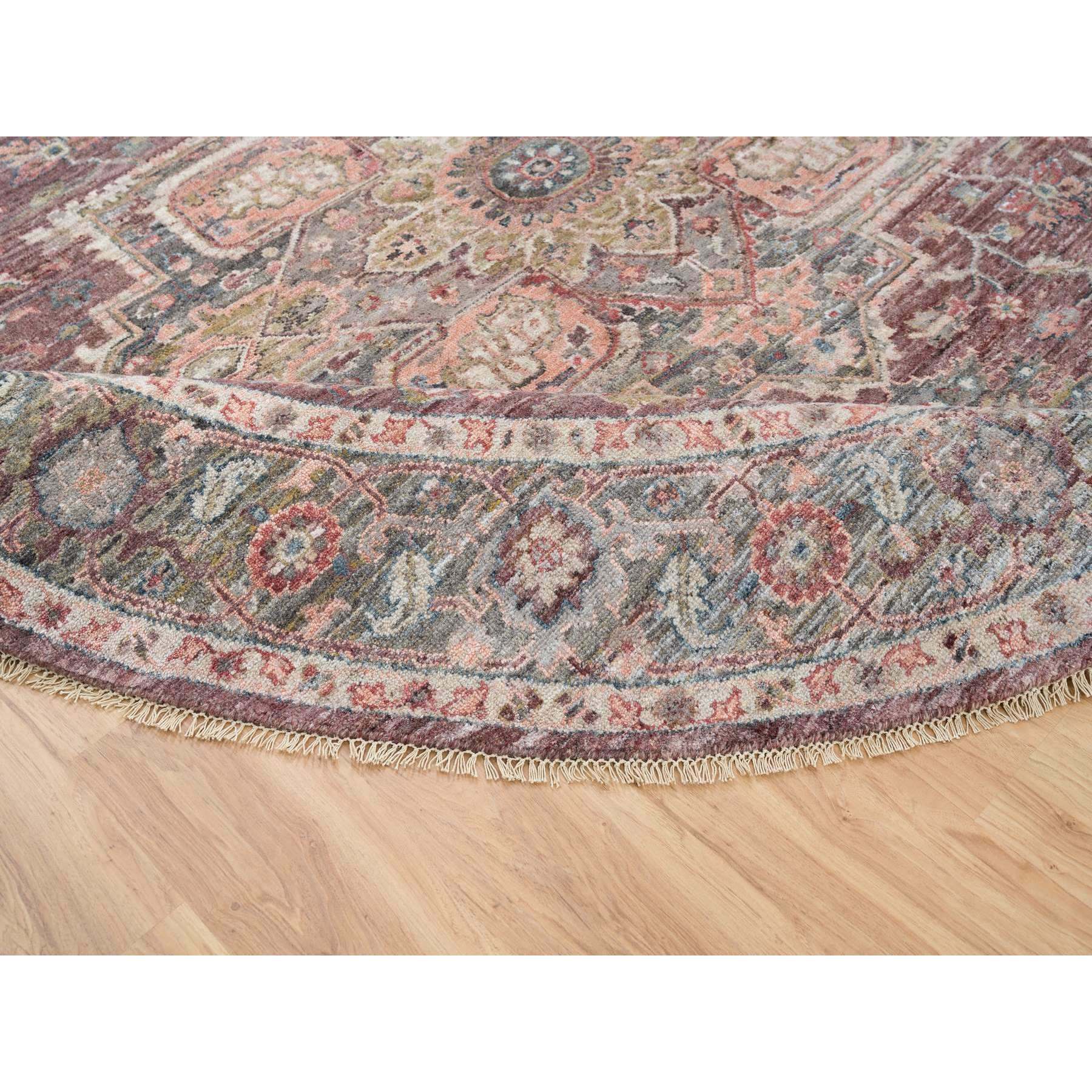 9'7"x9'7" Light Burgundy, Heriz Revival, Thick and Plush Soft Pile, Vegetable Dyes, Natural Wool, Hand Knotted, Round Oriental Rug HR65633 - Image 6