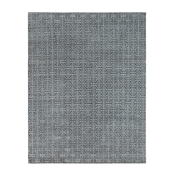 7'10"x10'3" Goose Gray, Pure Silk with Textured Wool, Roman Key Design, Hand Knotted, Oriental Rug HR80832