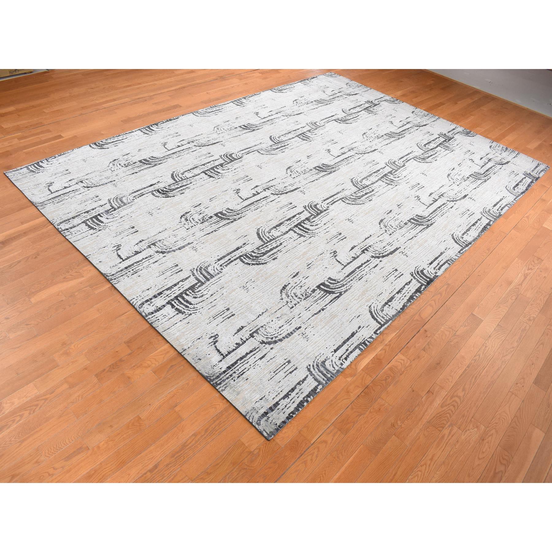 10'x14'5" Cloud Gray, The Cane Design, Pure Silk with Textured Wool, Hand Knotted, Oriental Rug HR80852 - Image 4