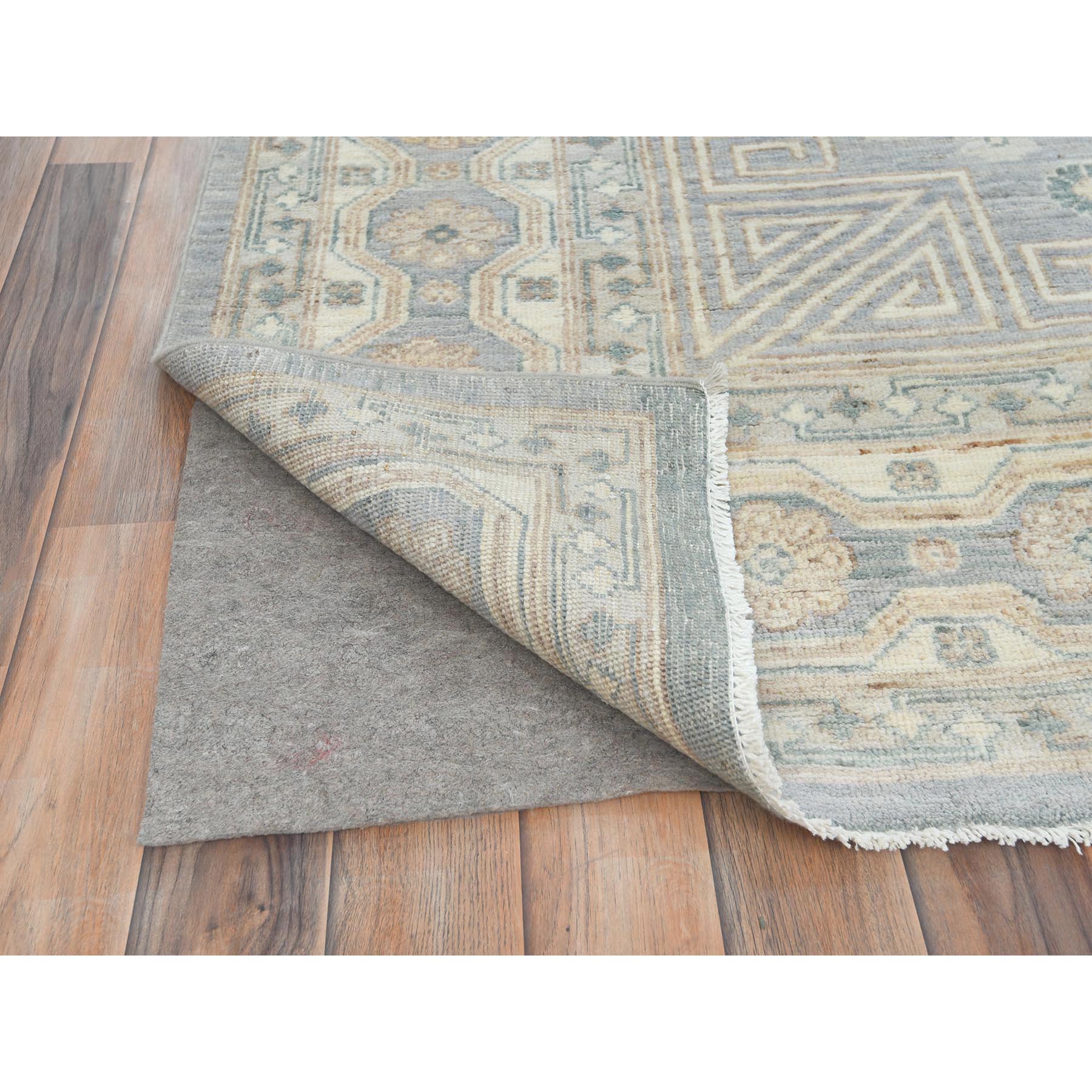 9'1"x12' Misty Gray, Afghan Peshawar with Khotan Design, Stone Washed, Soft Wool, Hand Knotted, Oriental Rug HR82702 - Image 5