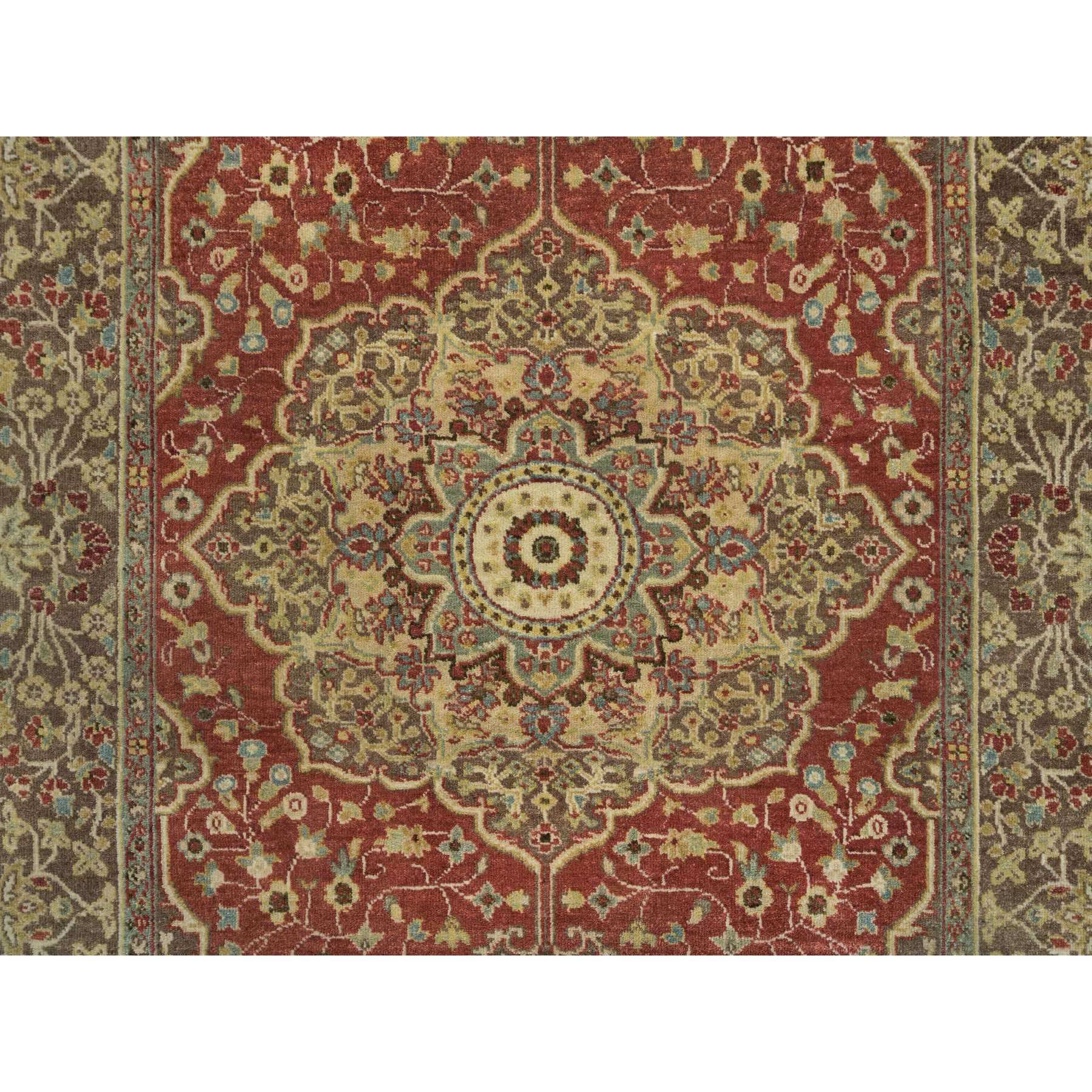 4'2"x6'1" Rust Red, All Wool, Plush Pile, Antiqued Haji Jalili Design, Fine Weave, Natural Dyes, Hand Knotted, Oriental Rug HR65746 - Image 5
